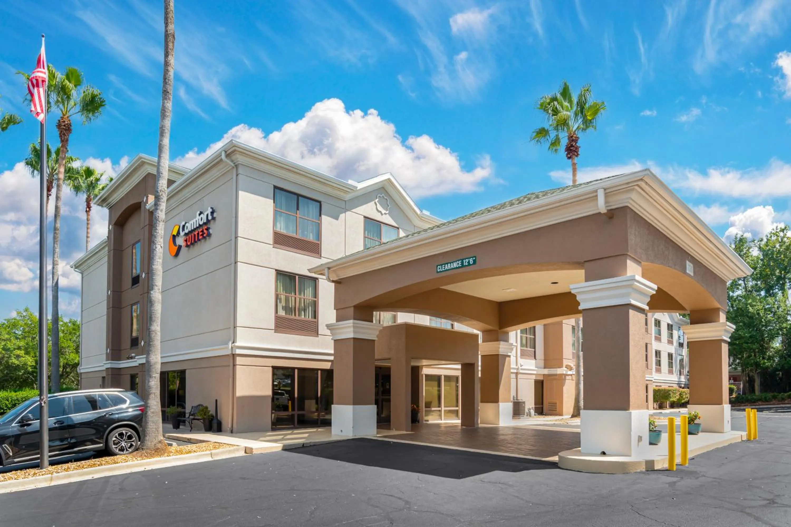 Property building in Comfort Suites Tallahassee Capitol - University Area