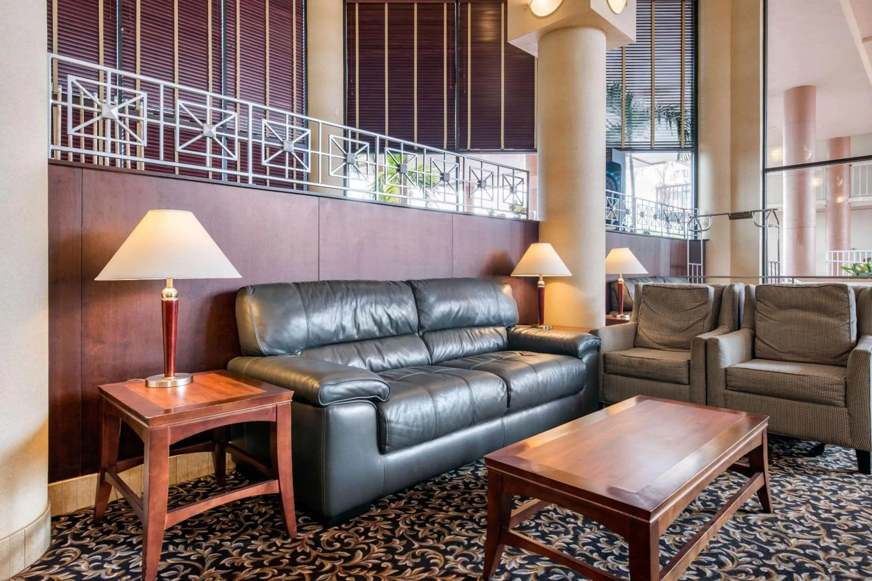 Lobby or reception in Quality Inn & Suites Tarpon Springs South