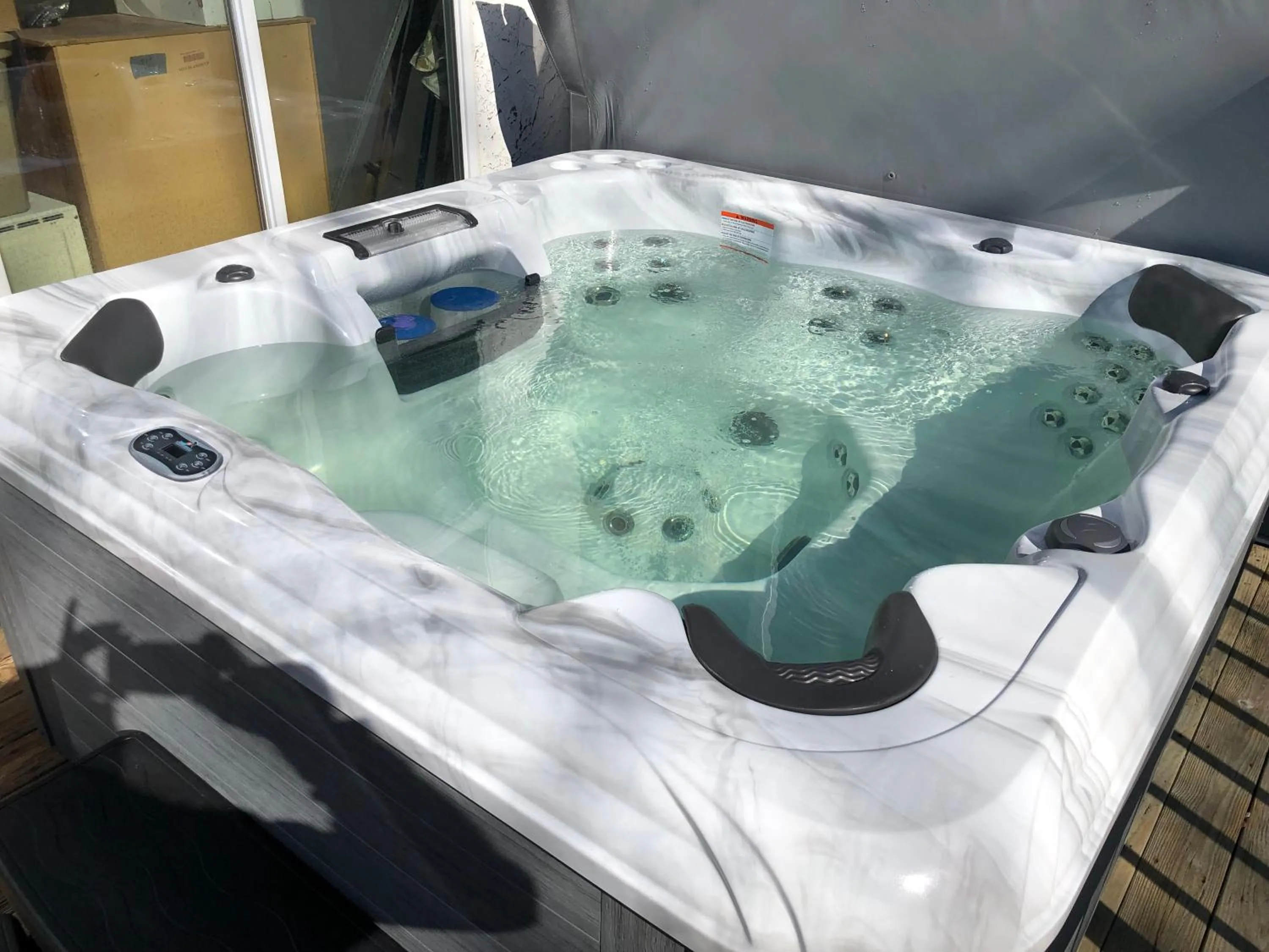 Swimming pool in Alexander's Landing