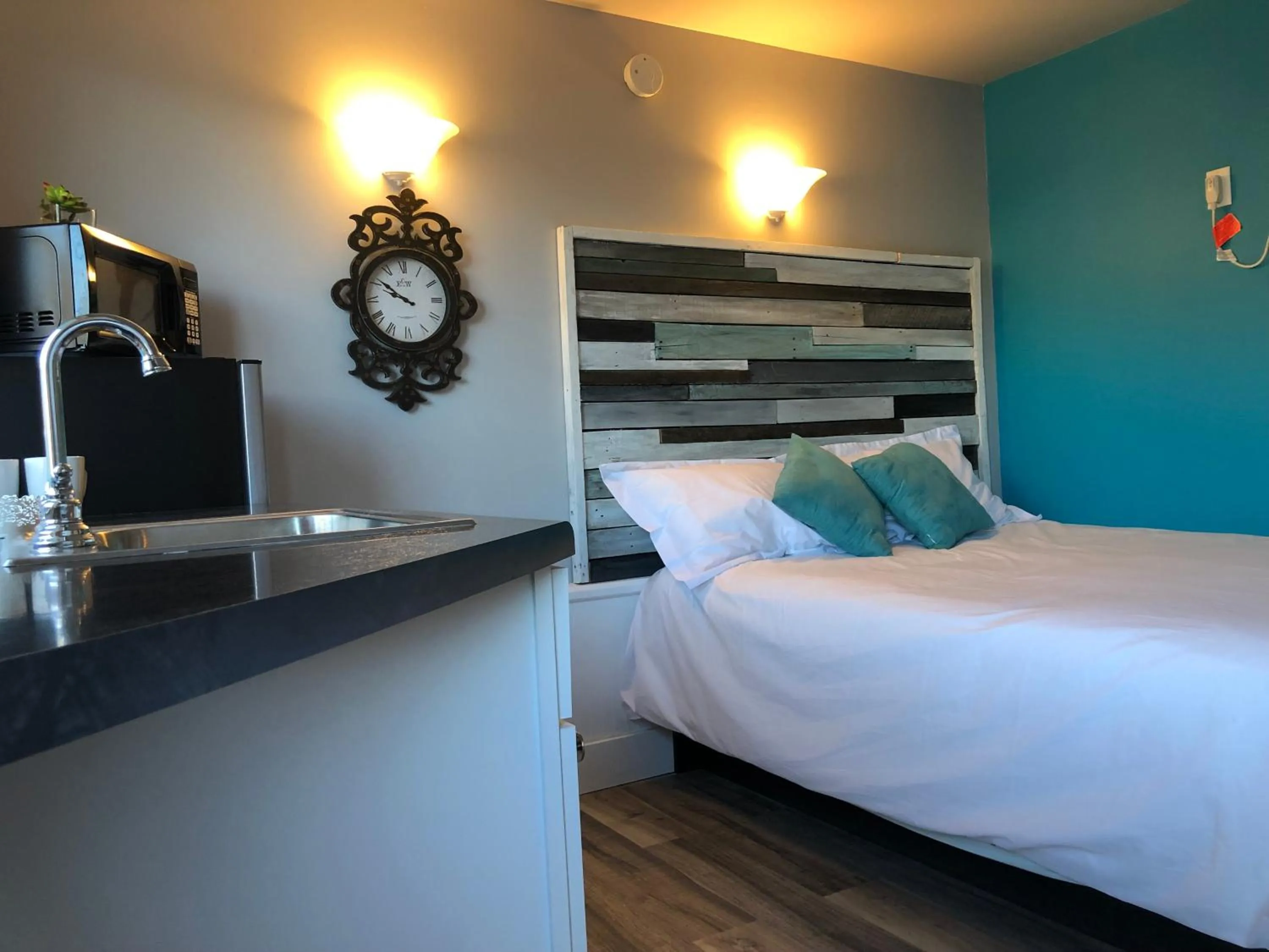 Bed in Alexander's Landing