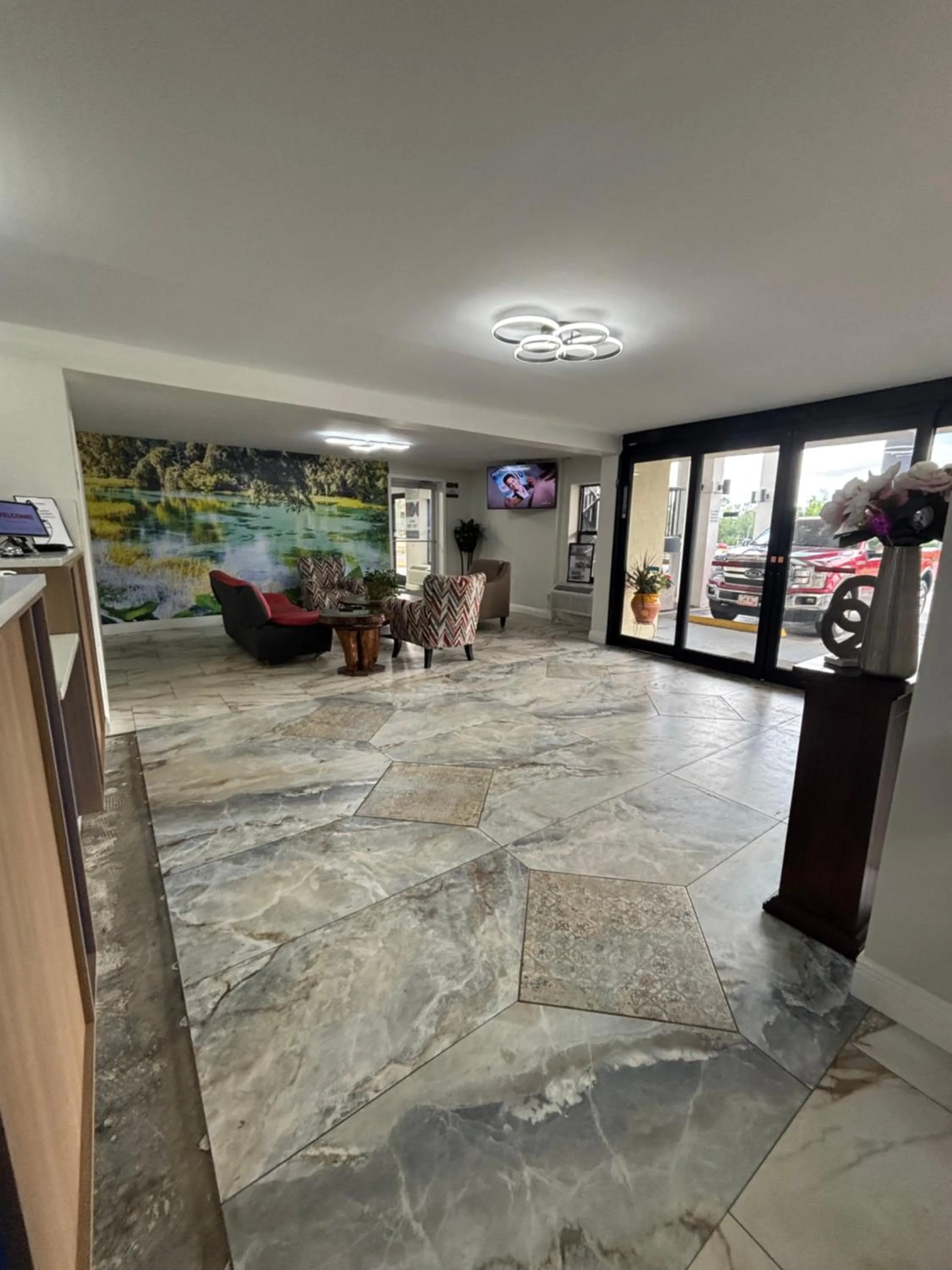 Lobby or reception in Alachua Inn