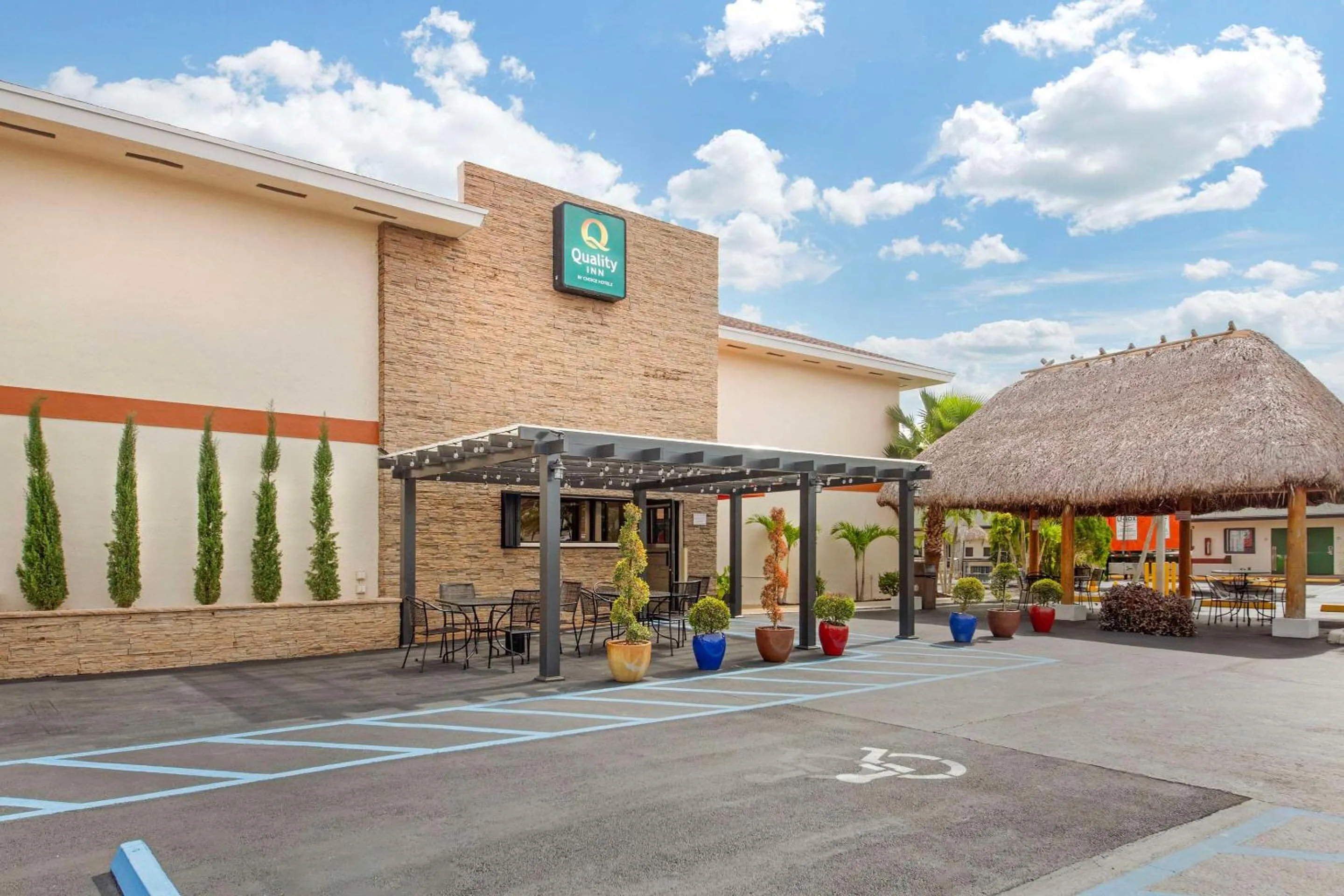 Property building in Quality Inn Florida City - Gateway to the Keys