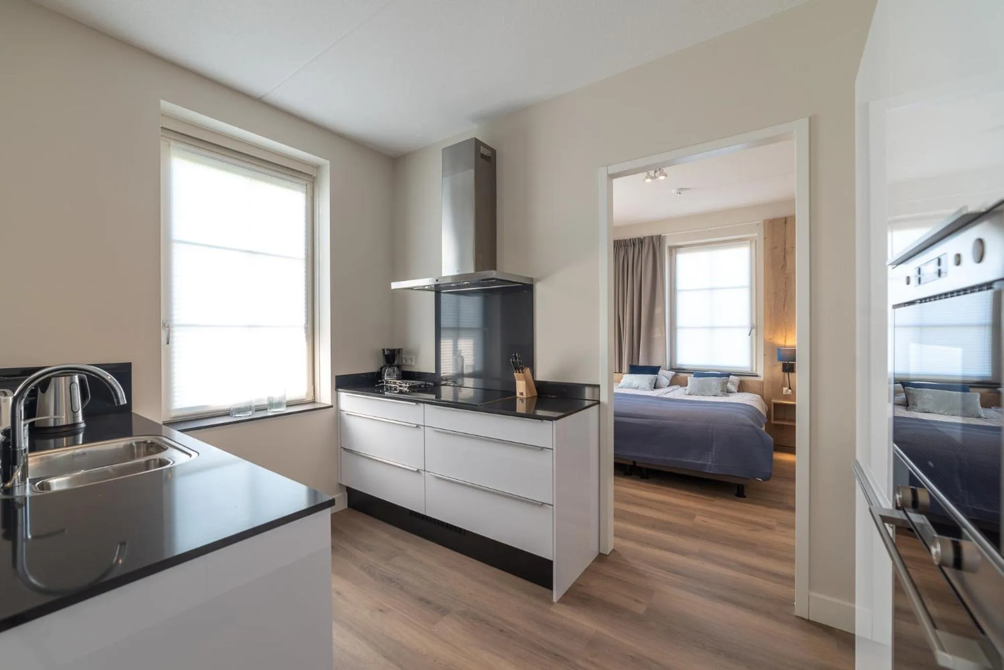 Kitchen or kitchenette, Bed in Raadhuis Parc Ganuenta