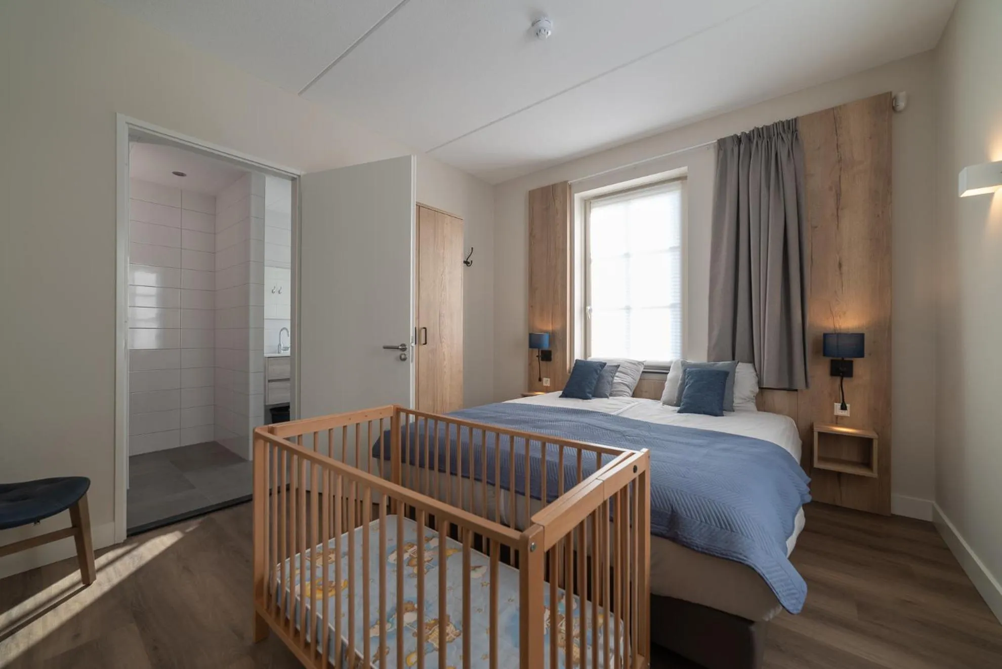 Photo of the whole room, Bed in Raadhuis Parc Ganuenta