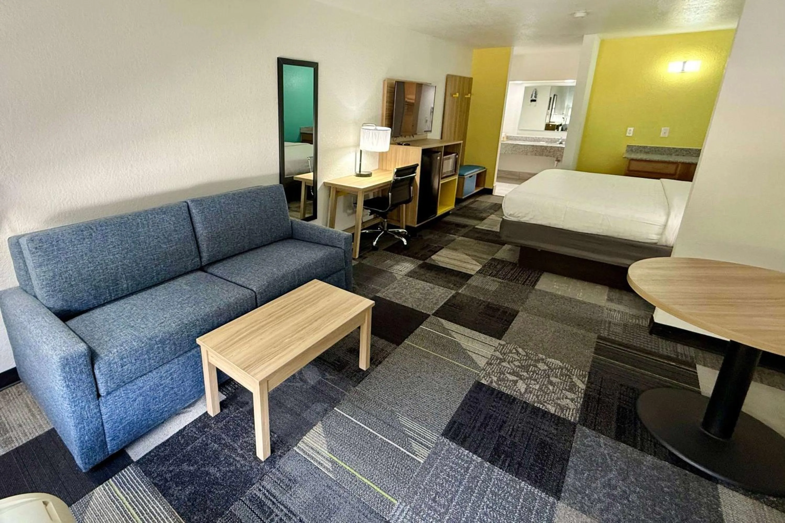 Photo of the whole room in Days Inn by Wyndham Eglin AFB