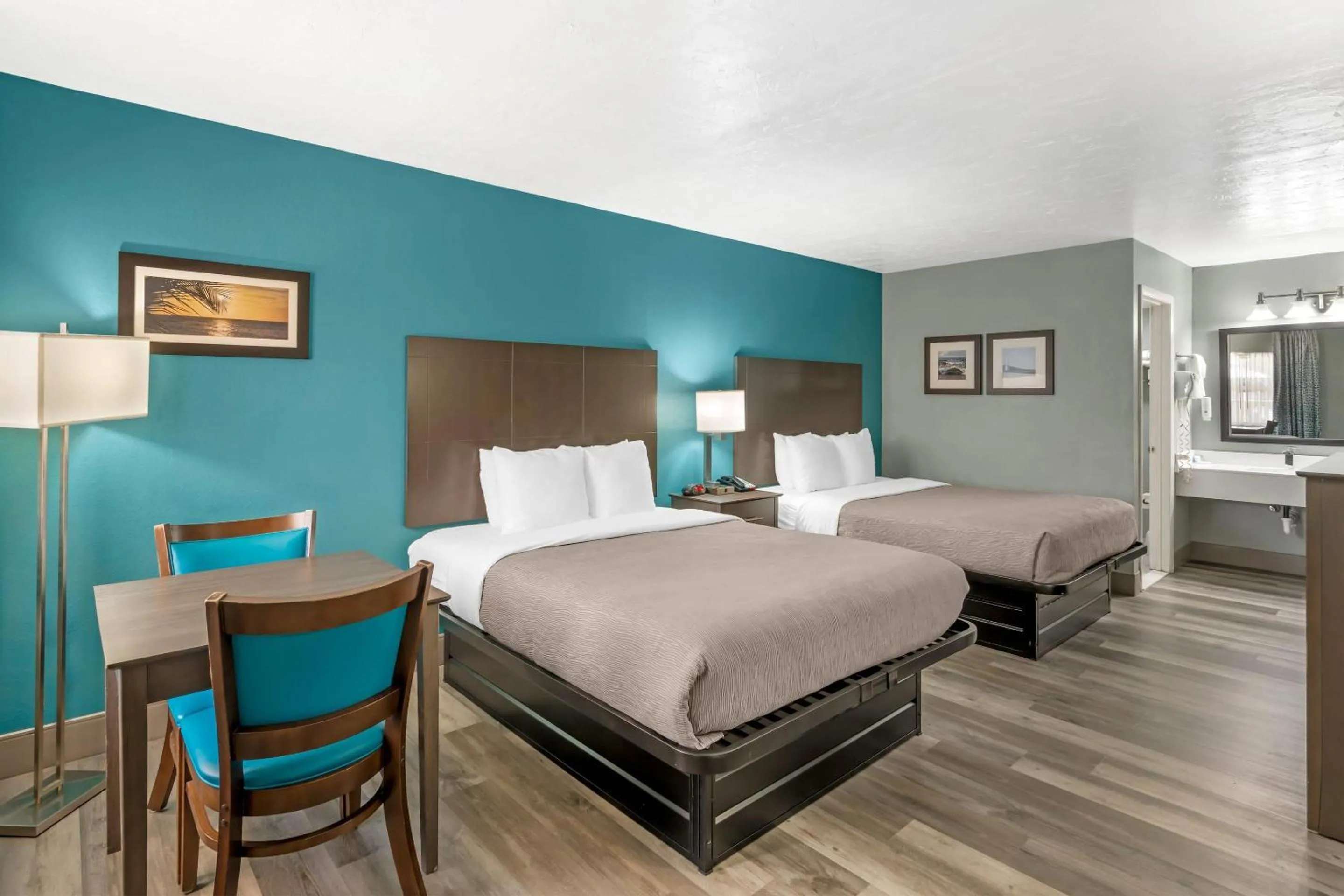 Bedroom, Bed in Quality Inn Bradenton North I-75