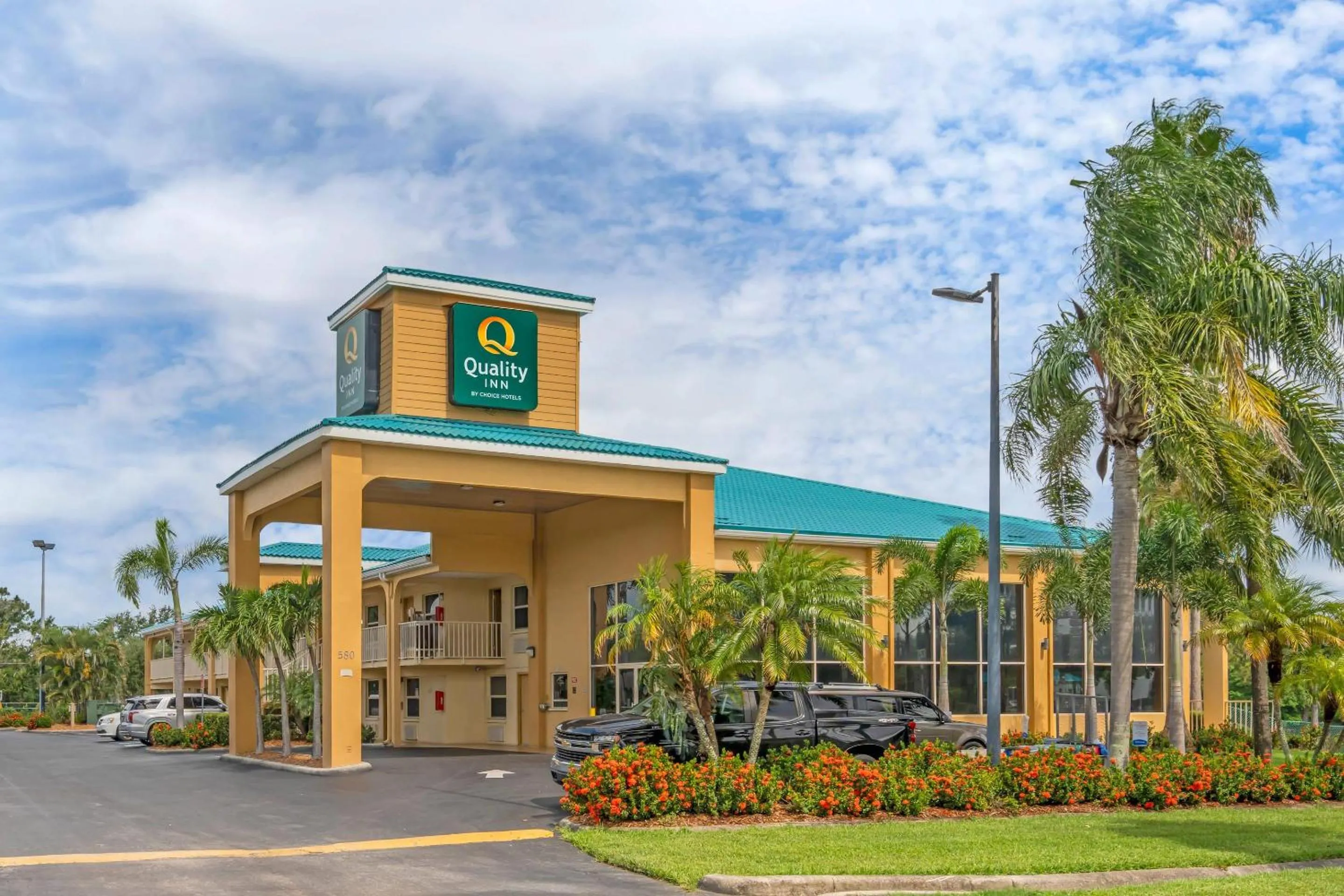 Property building in Quality Inn Bradenton North I-75