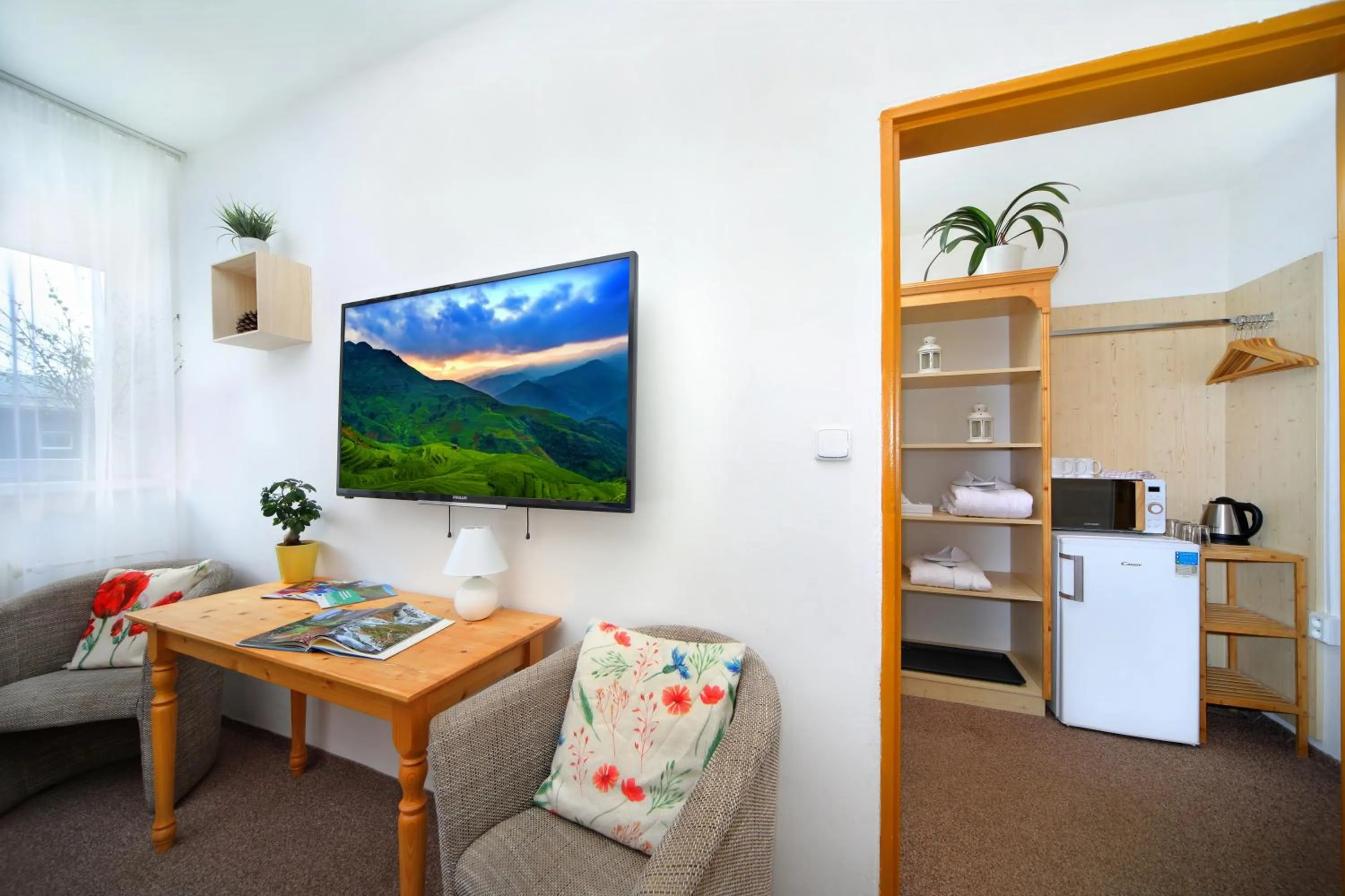 Seating area in Hotel Lenka