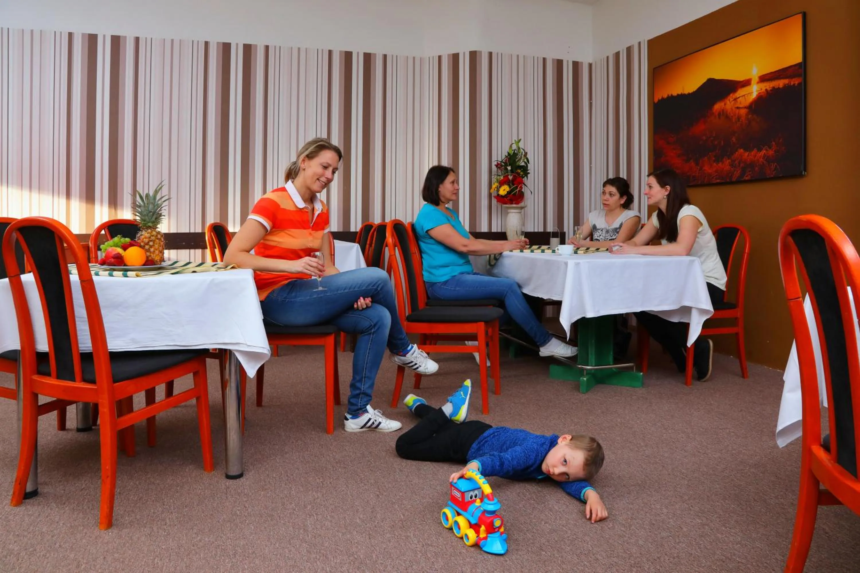 Seating area in Hotel Lenka