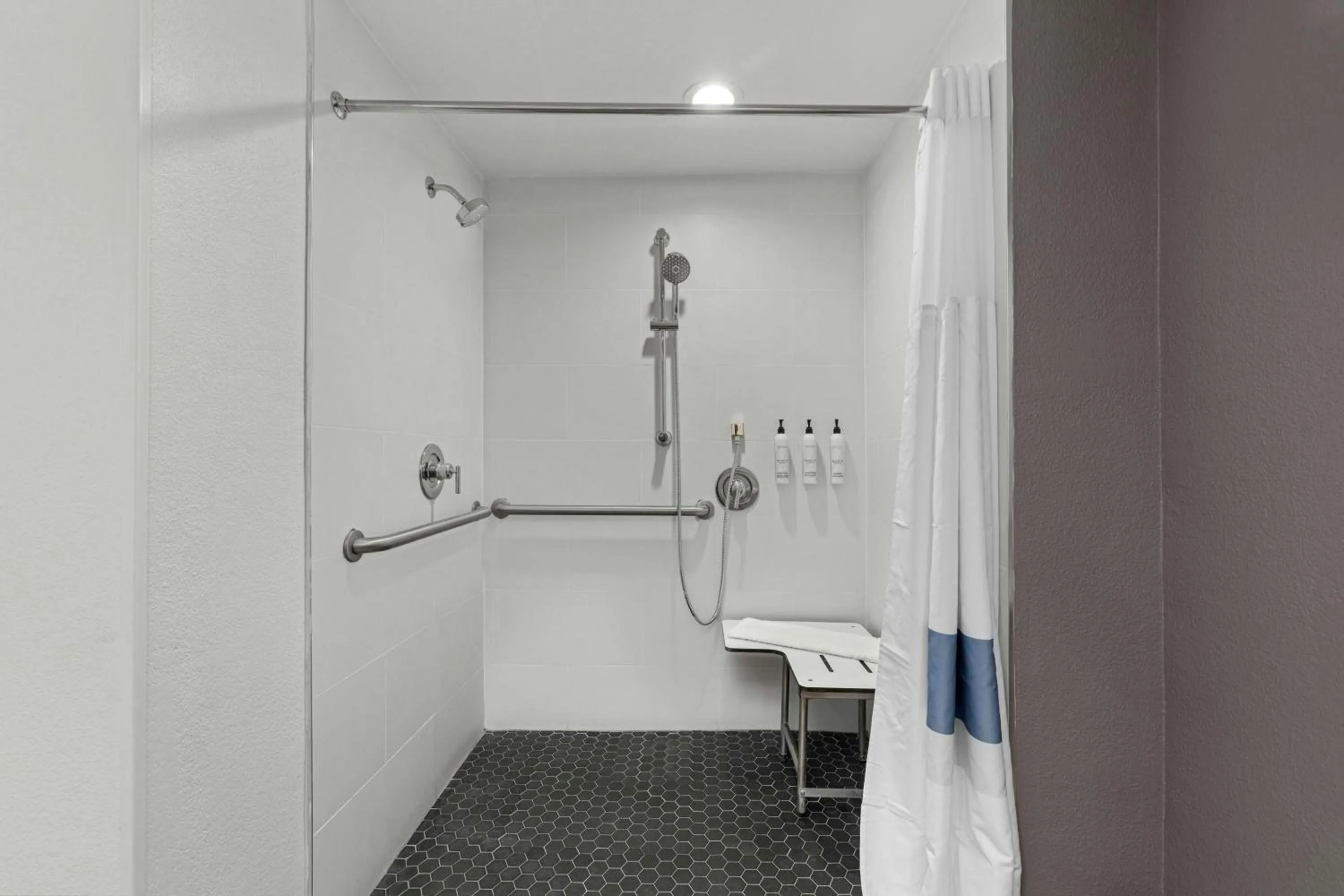 Bathroom in City Express by Marriott Yulee