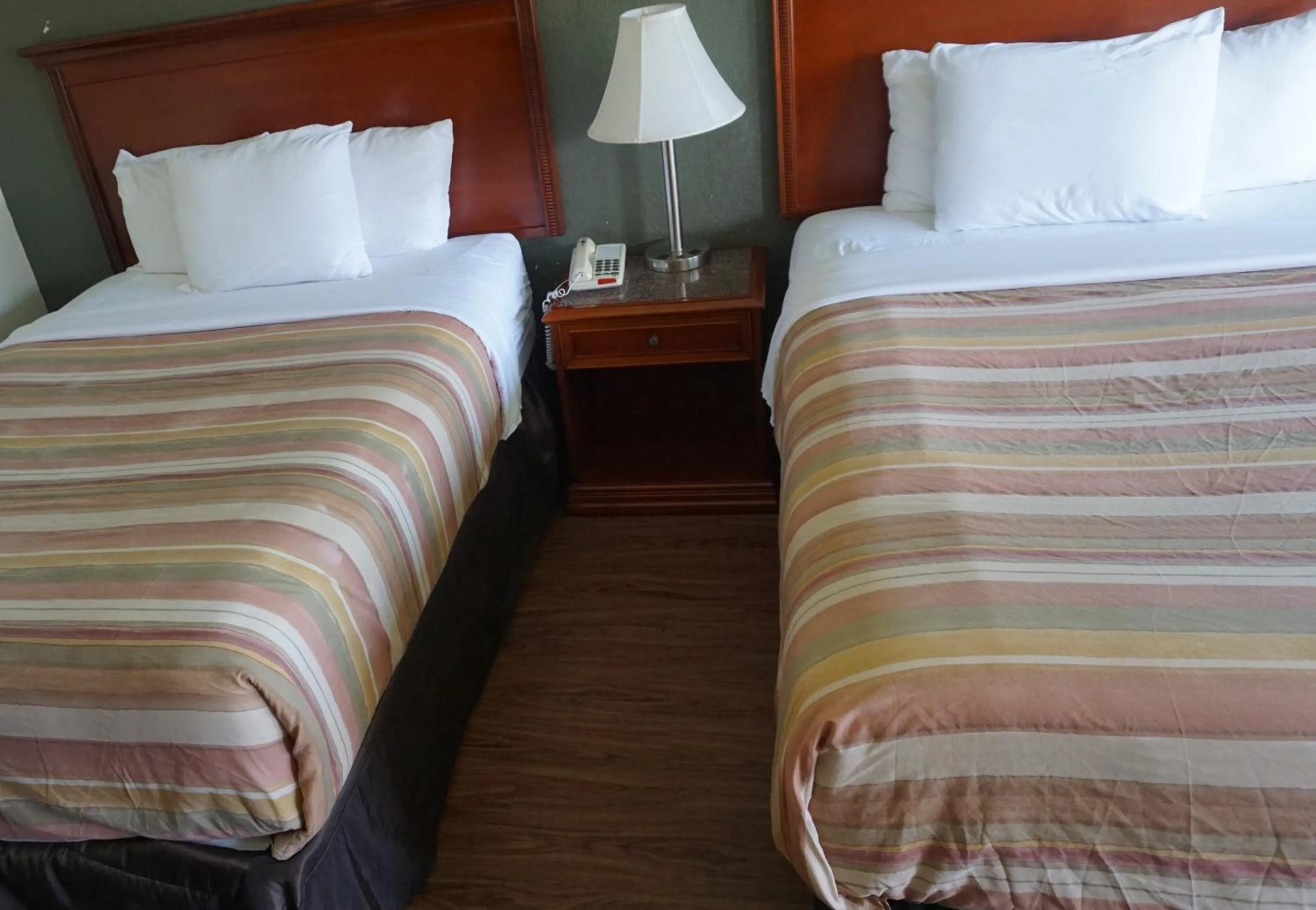 Bedroom, Bed in ISLAND HOTEL of Space Coast