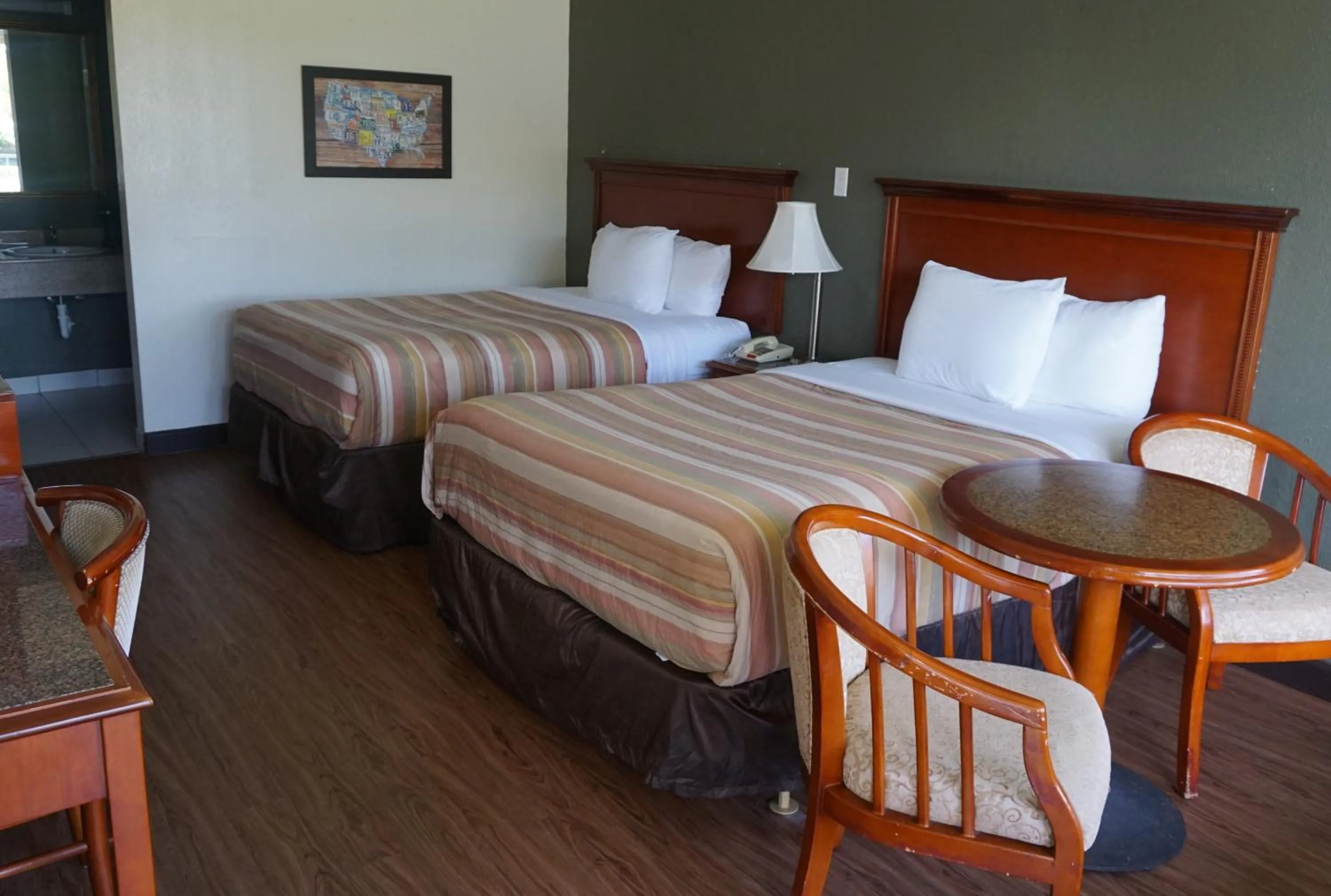 Photo of the whole room, Bed in ISLAND HOTEL of Space Coast