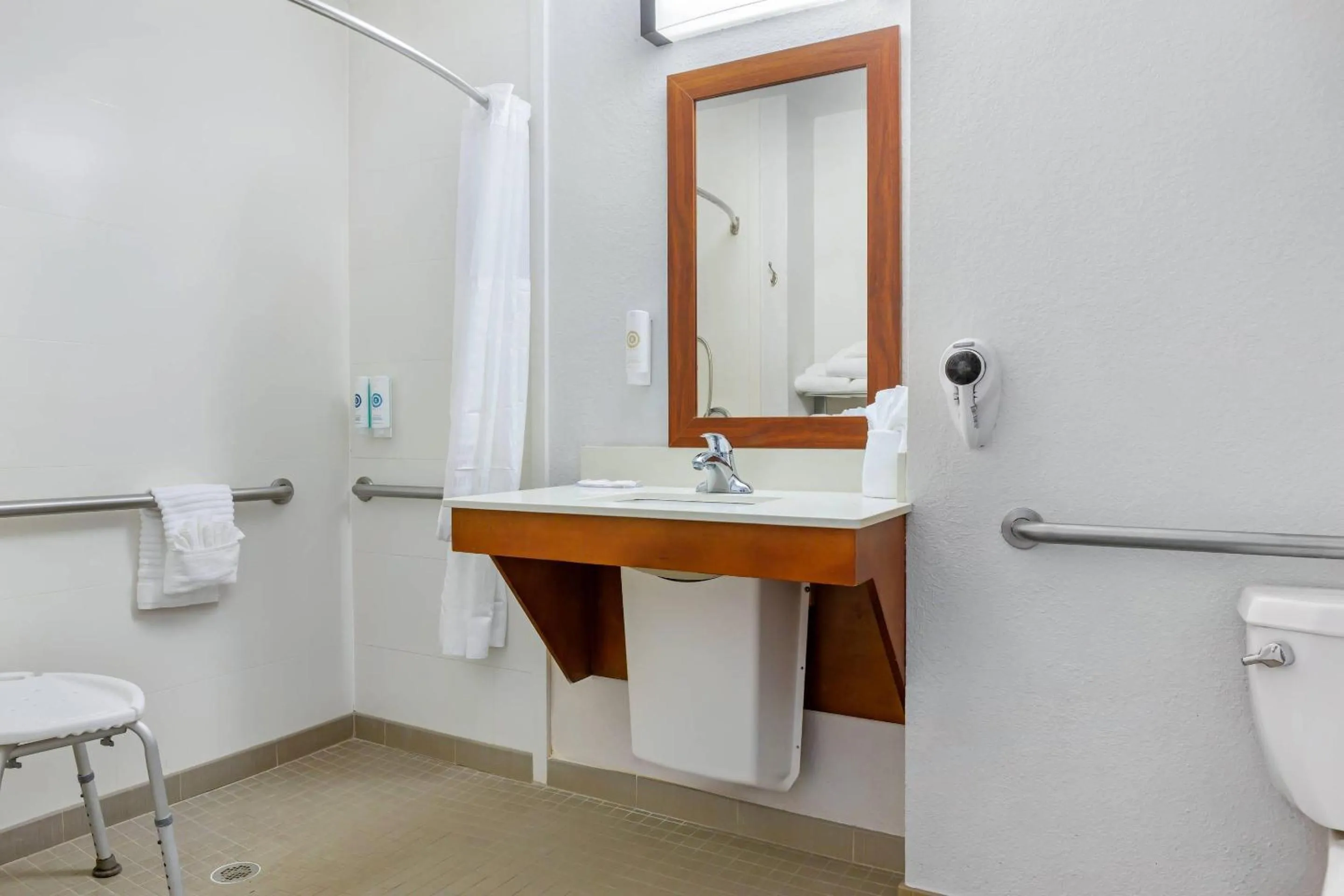 Bedroom in Comfort Inn & Suites Orlando North