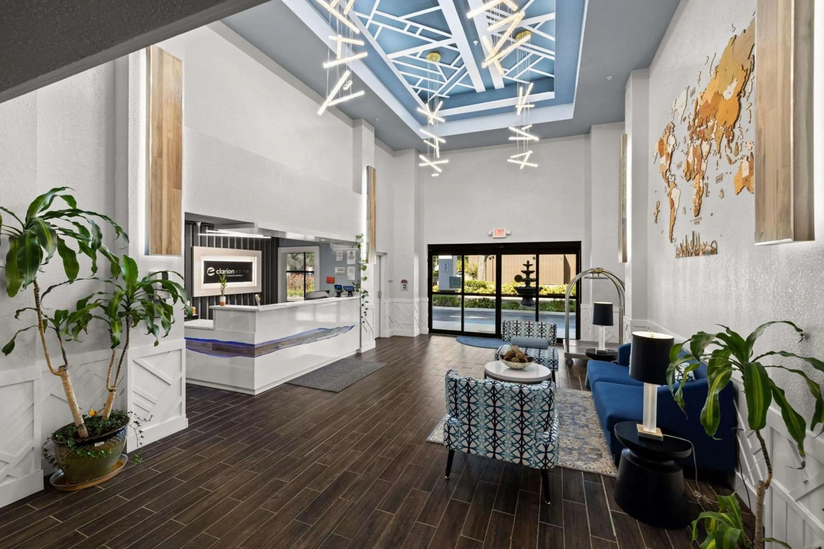 Lobby or reception, Bed in Sleep Inn & Suites Lakeland I-4