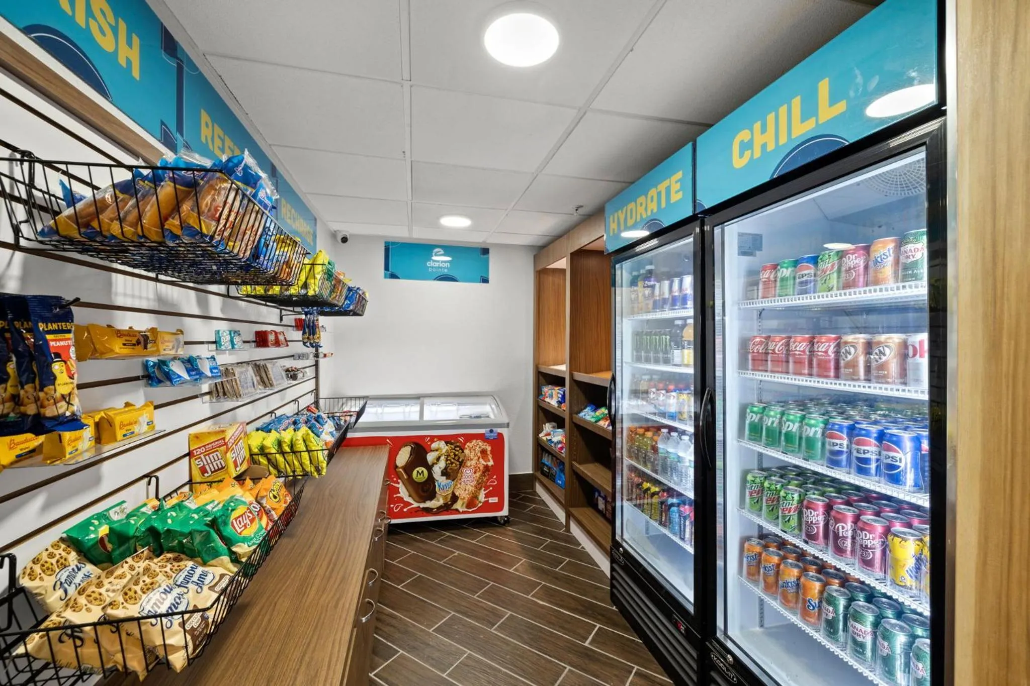 On-site shops in Sleep Inn & Suites Lakeland I-4