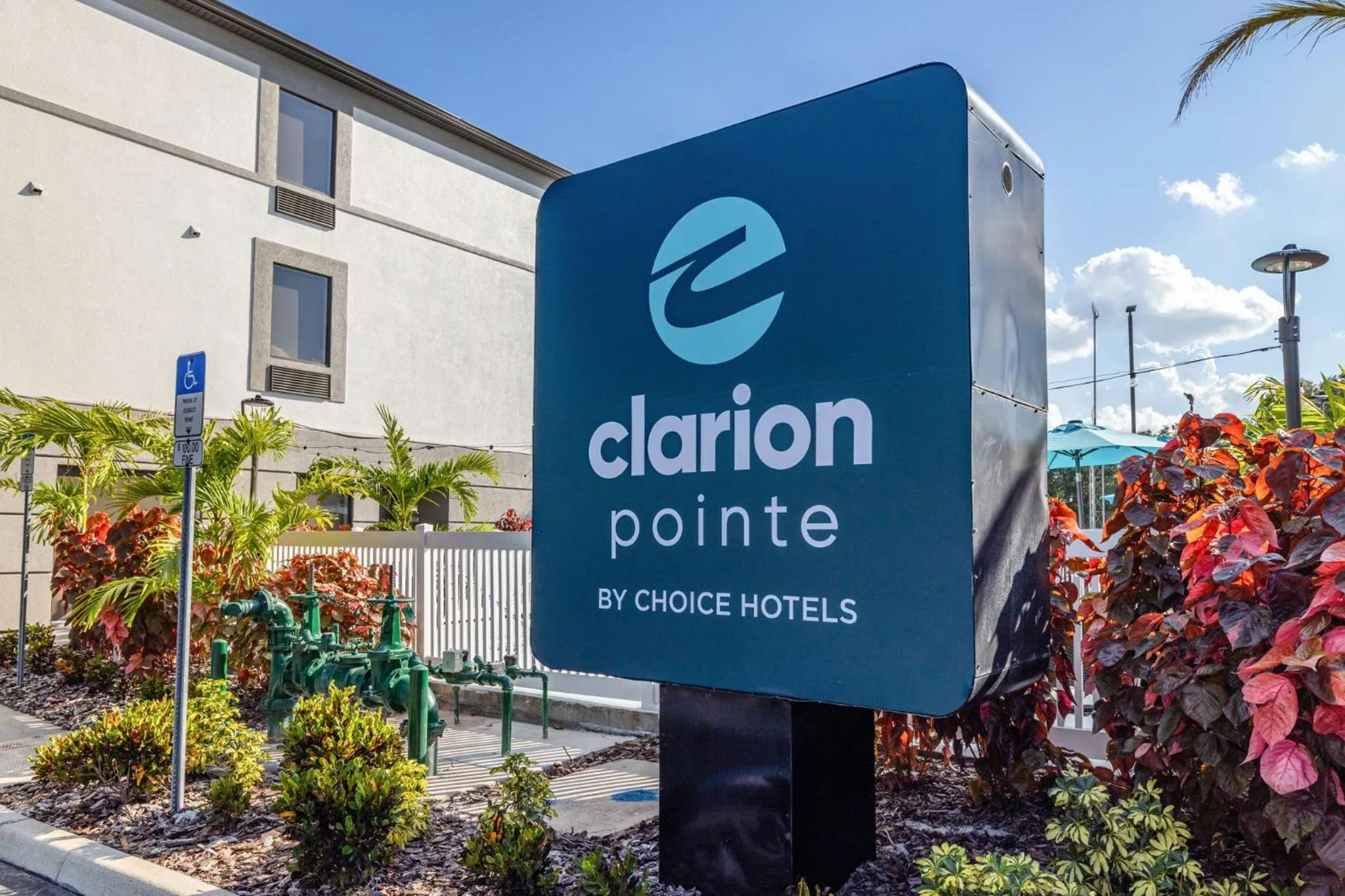 Logo/Certificate/Sign in Sleep Inn & Suites Lakeland I-4