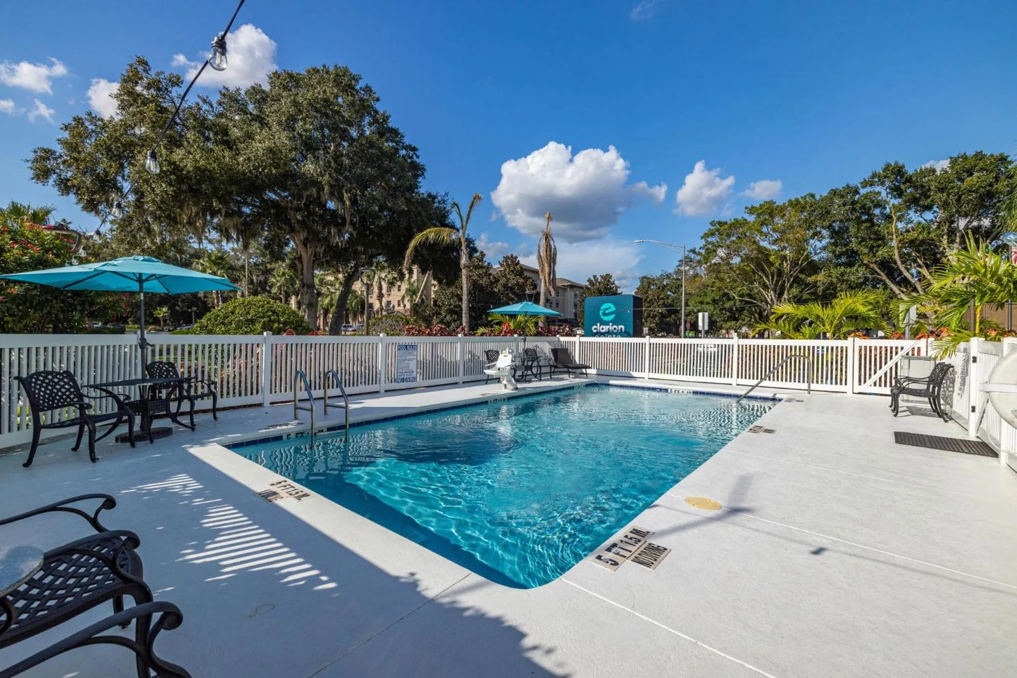 Pool view in Sleep Inn & Suites Lakeland I-4