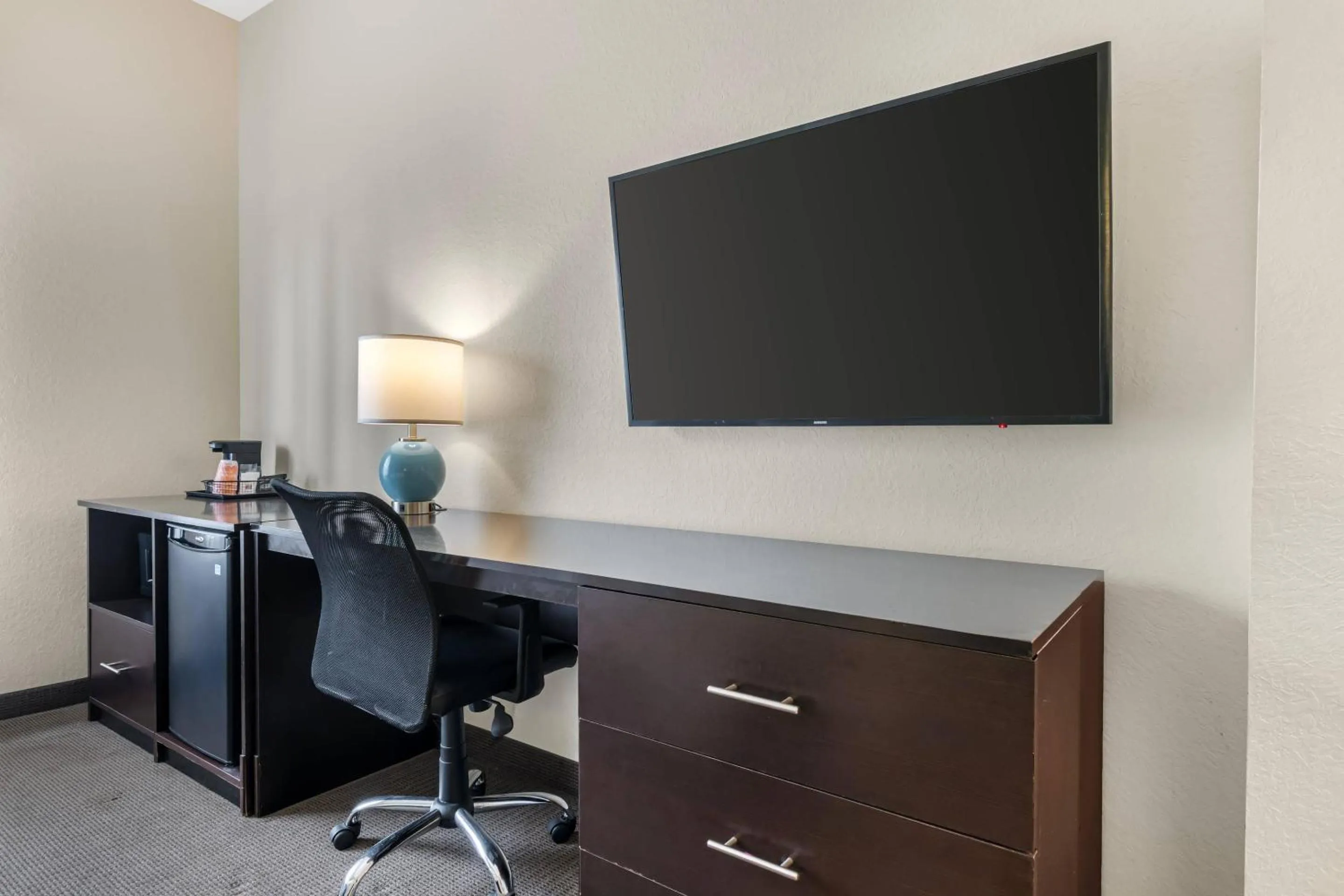 Bedroom in Sleep Inn & Suites Port Charlotte-Punta Gorda