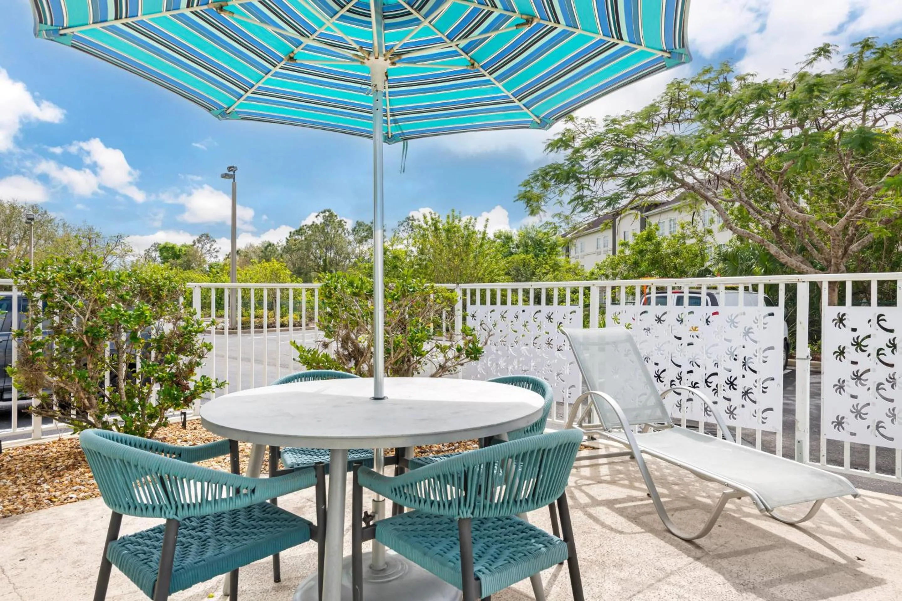 Swimming pool in Sleep Inn & Suites Port Charlotte-Punta Gorda