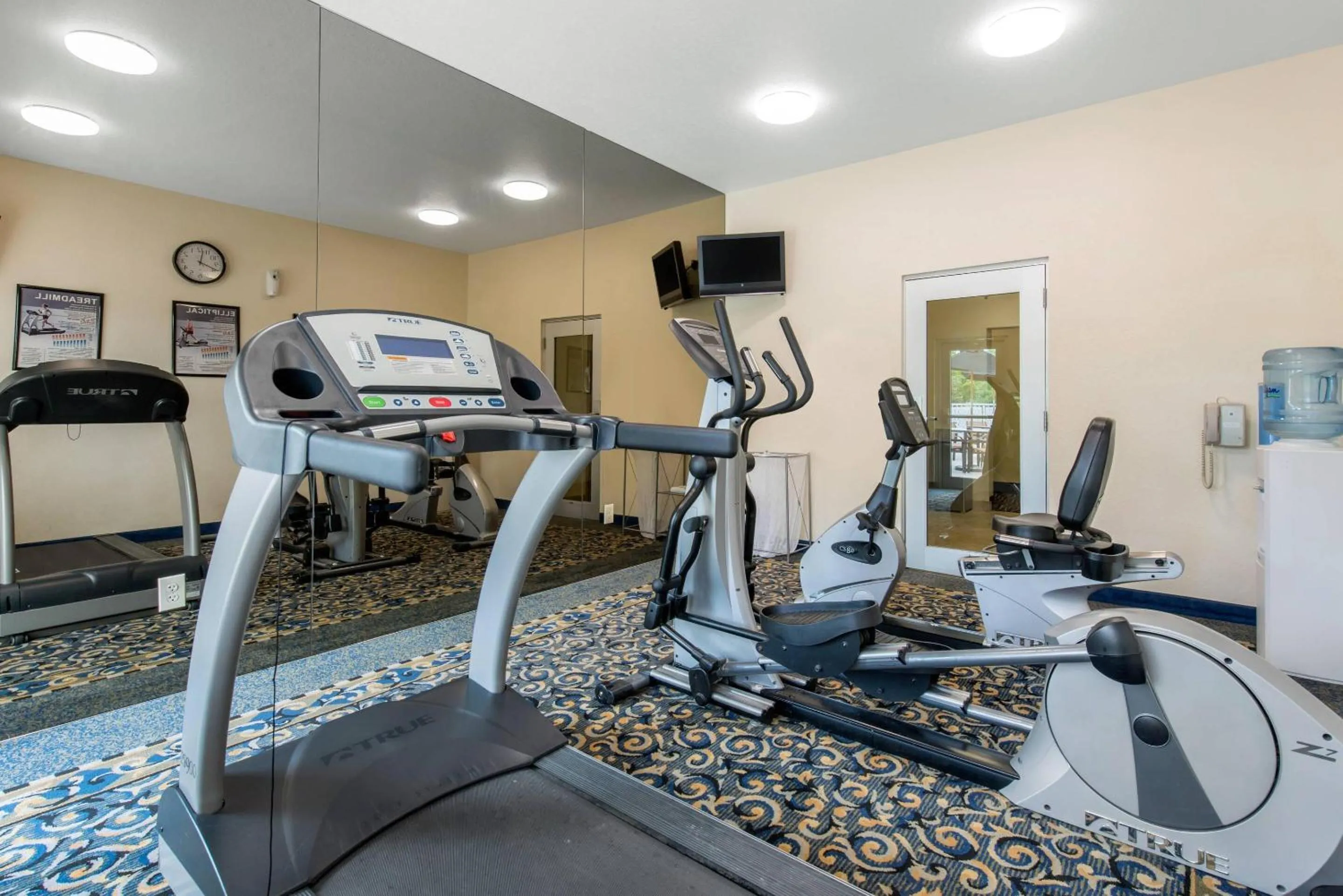 Fitness centre/facilities in Sleep Inn & Suites Port Charlotte-Punta Gorda