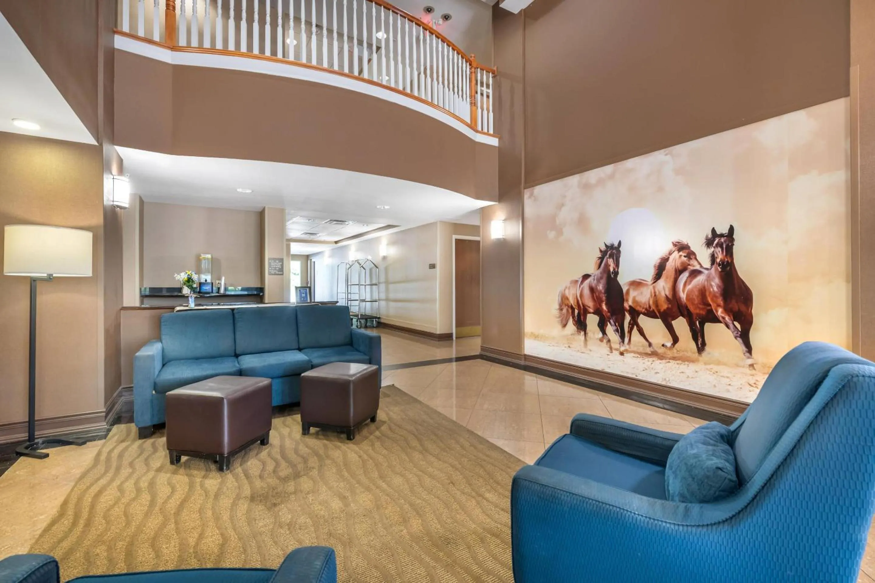 Lobby or reception in Comfort Suites Ocala North