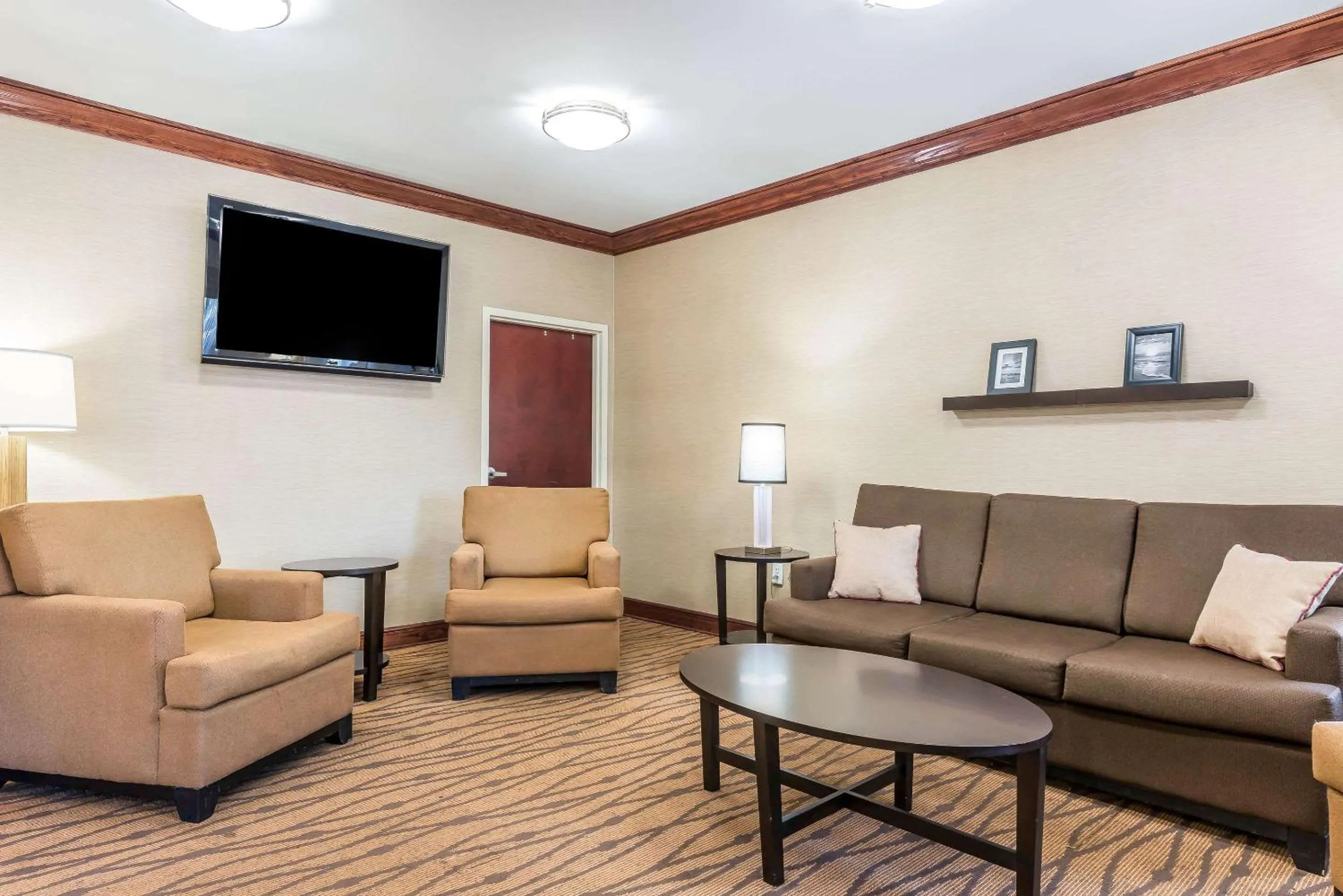 Lobby or reception in Sleep Inn & Suites University-Shands