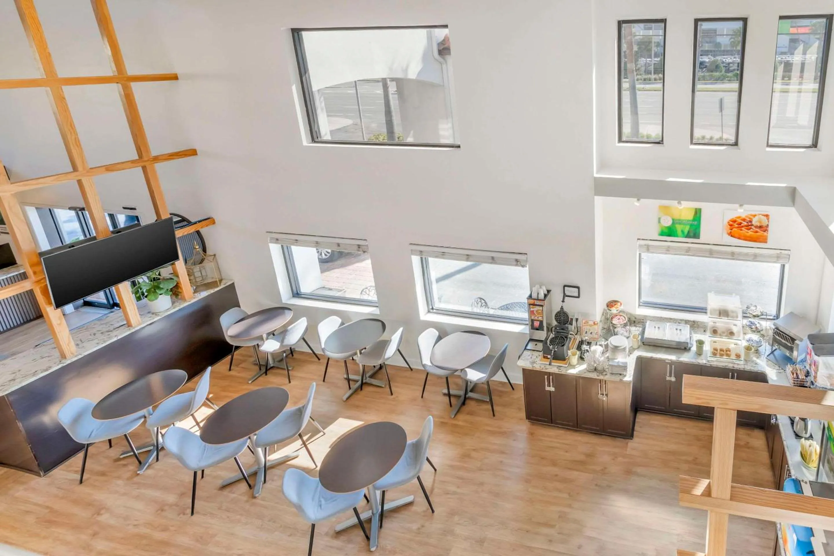 Breakfast in Quality Inn Daytona Speedway - I-95