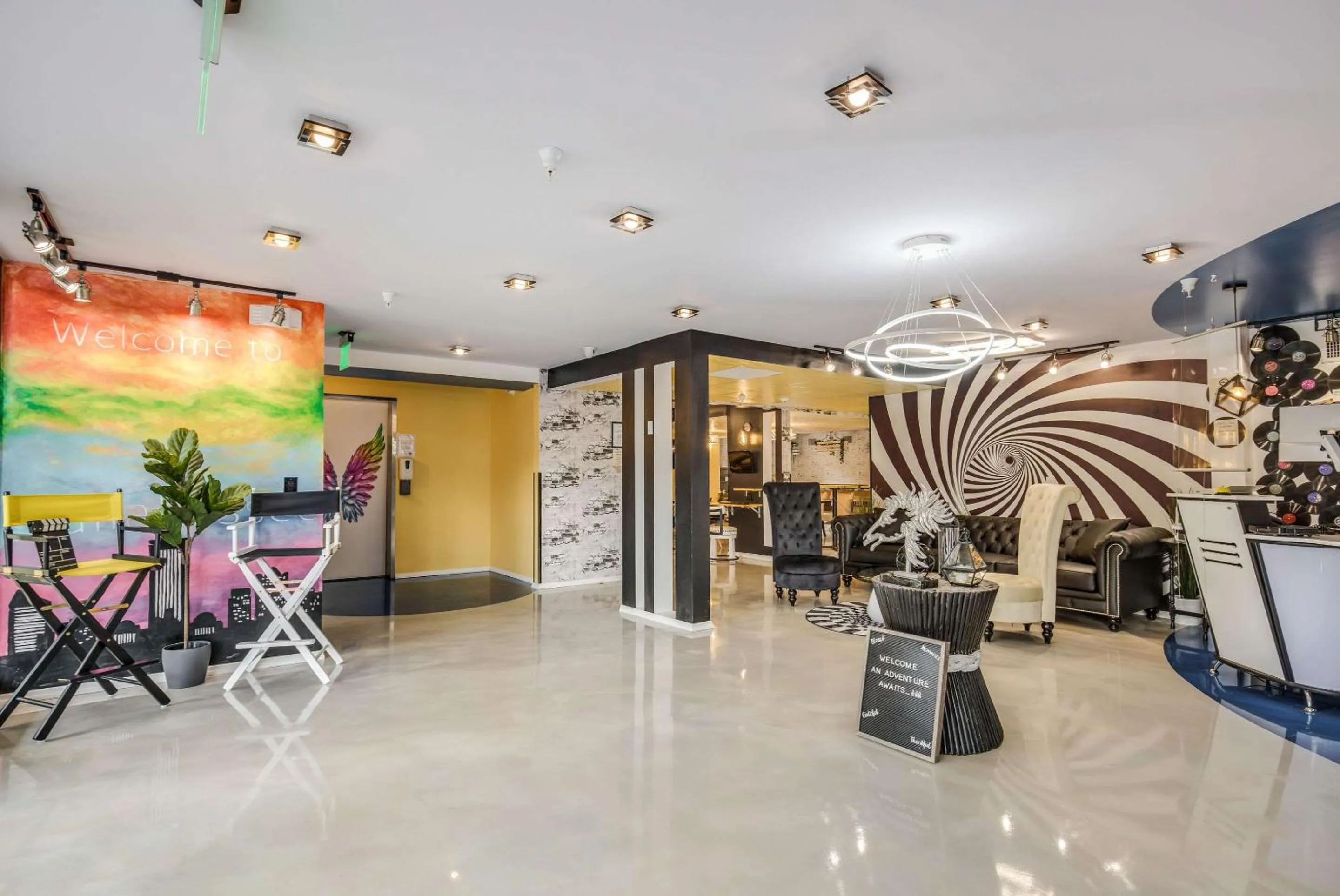 Lobby or reception in Clarion Pointe Tallahassee-State Capitol