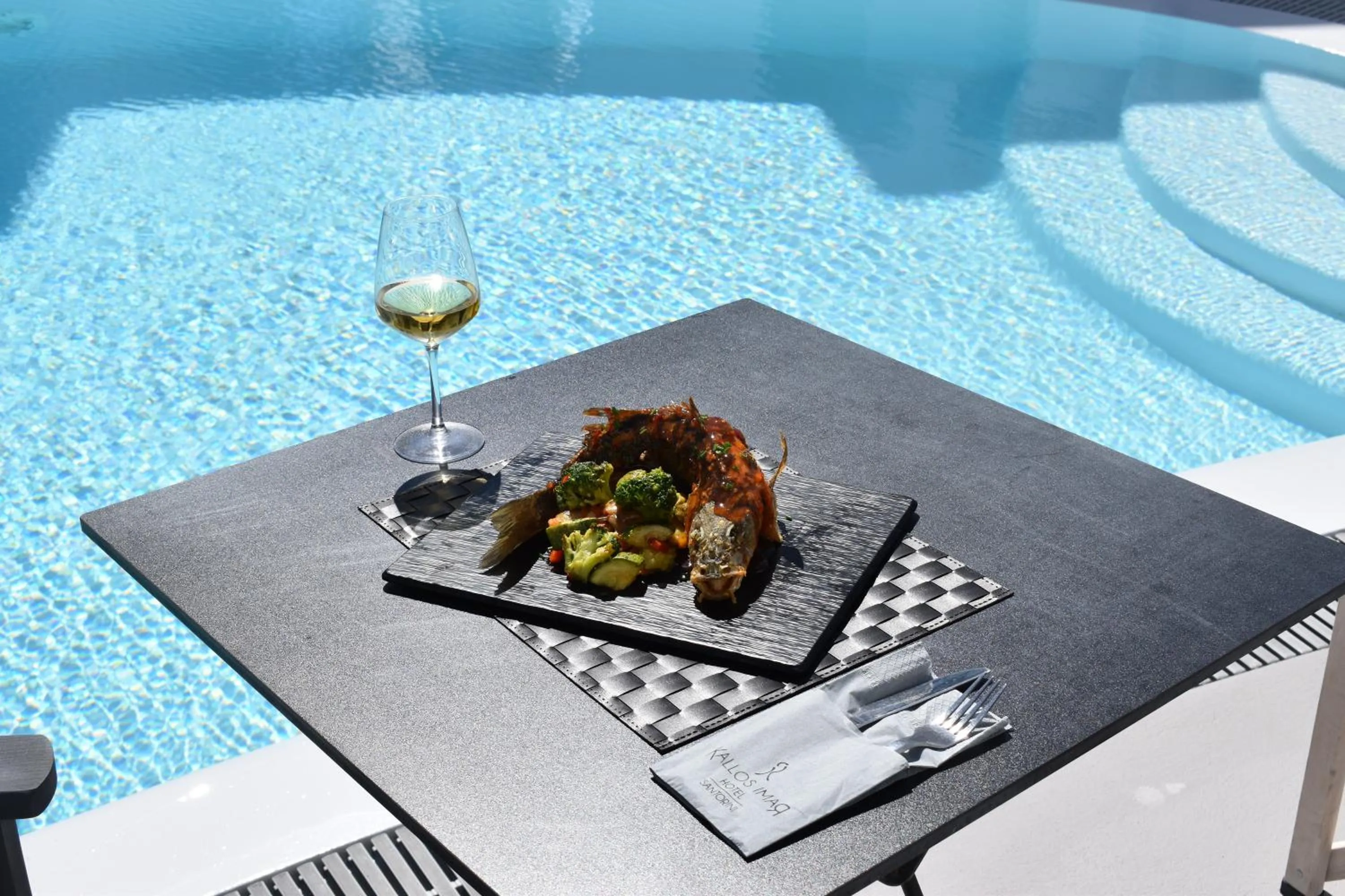 Restaurant/places to eat in Kallos Imar Boutique Hotel