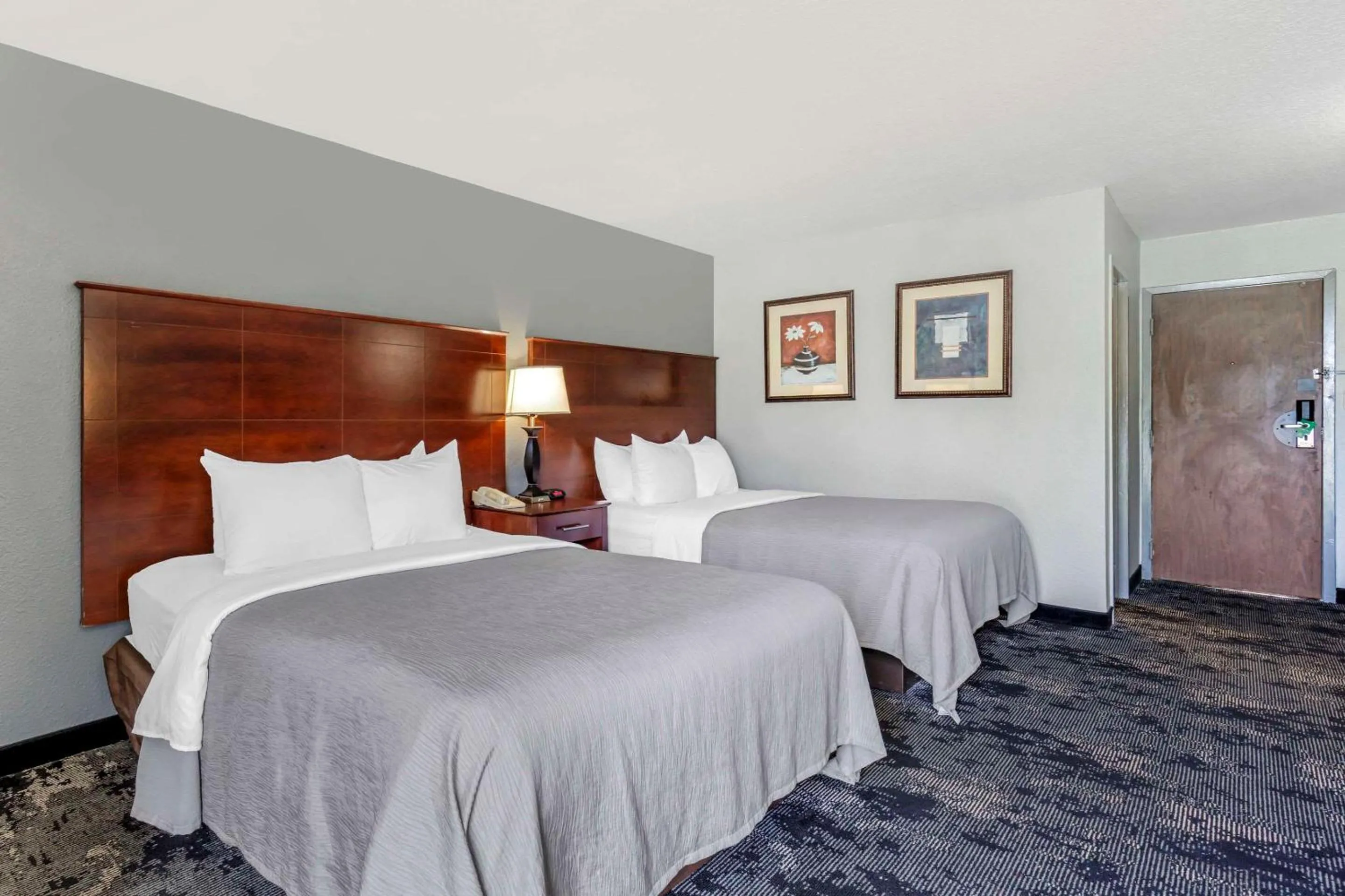 Bedroom, Bed in Quality Inn Downtown Stuart