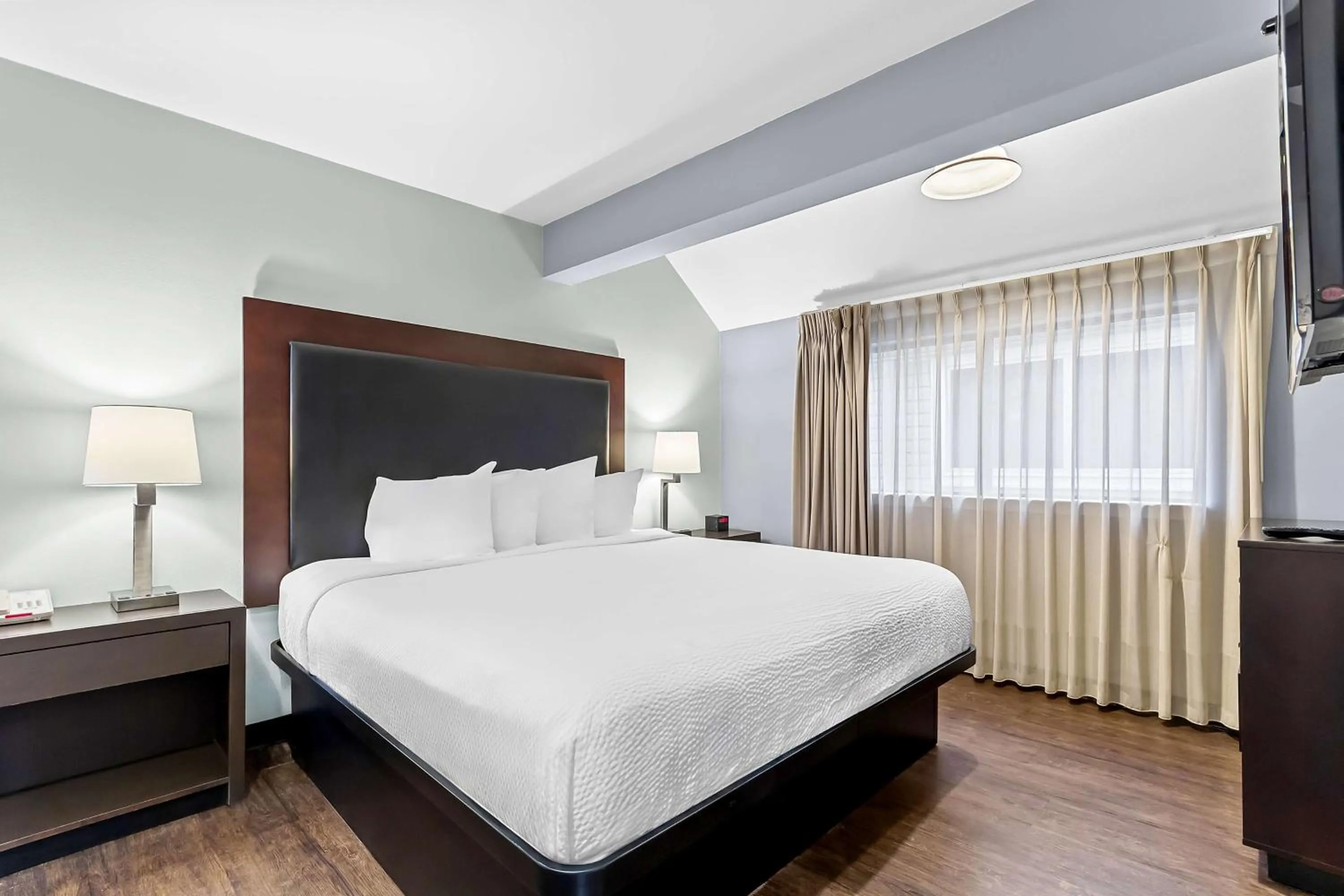 Bedroom, Bed in SureStay Studio by Best Western Pensacola