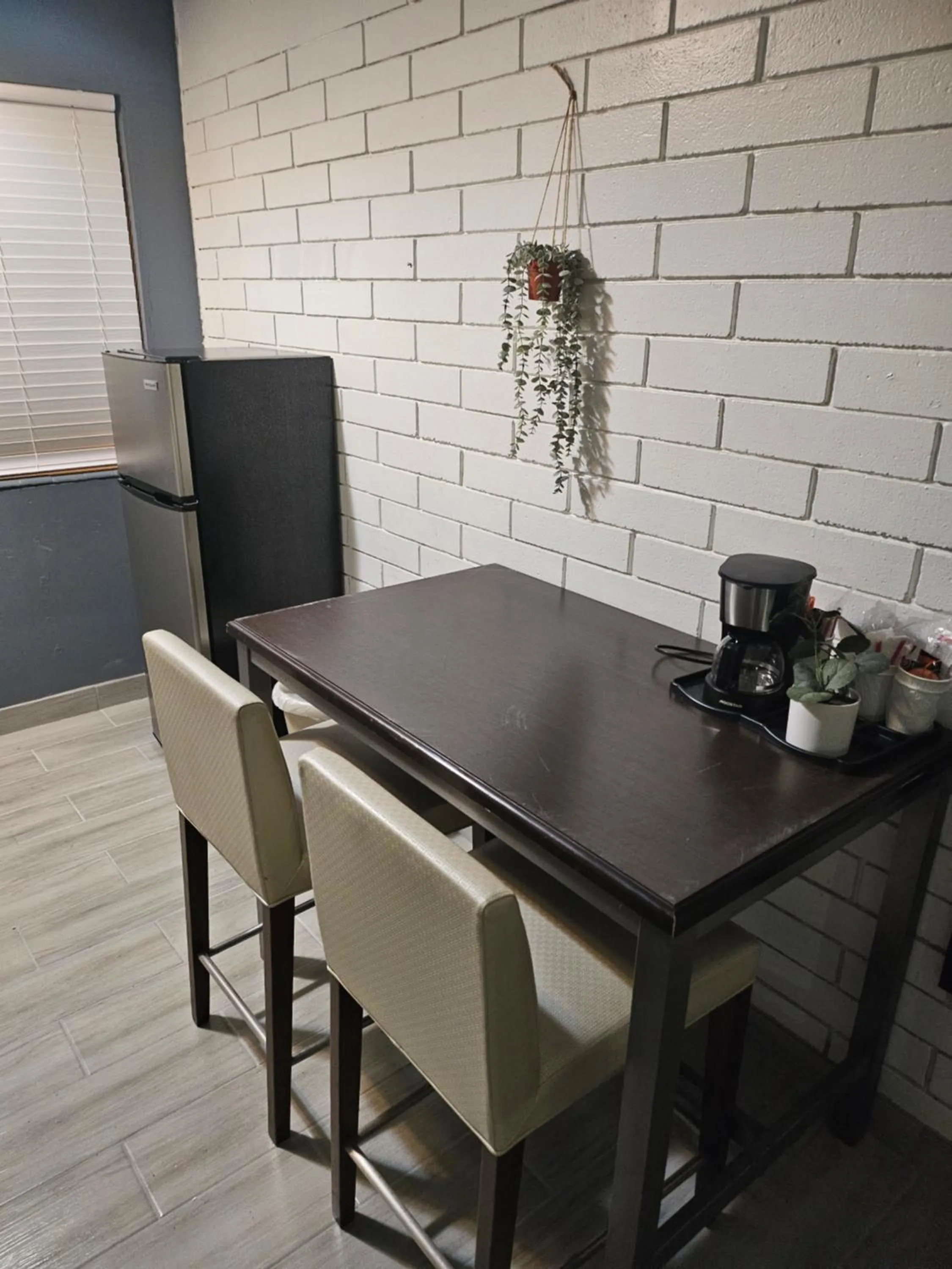 Kitchen or kitchenette in Beach House Inn