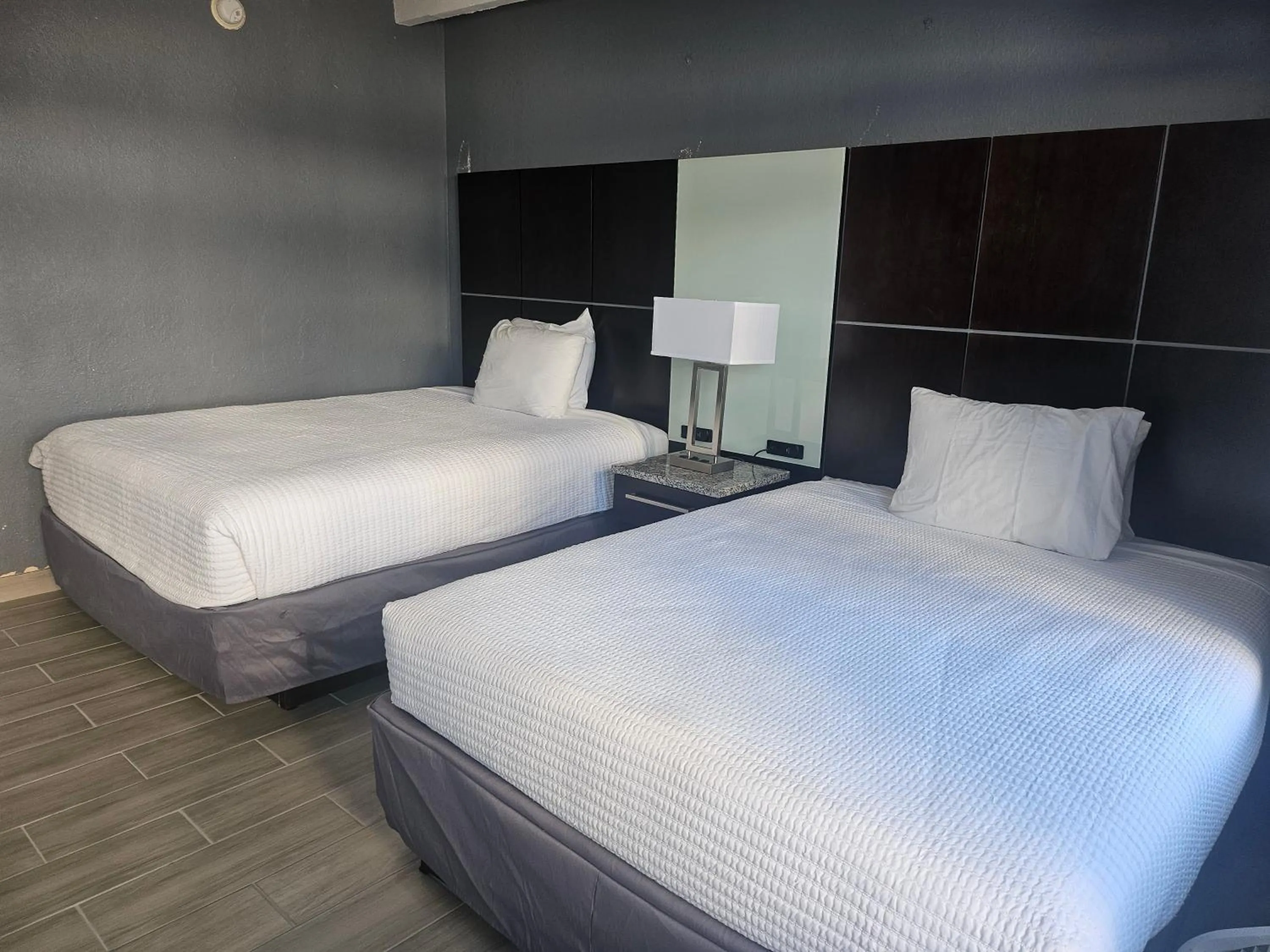 Bed in Beach House Inn