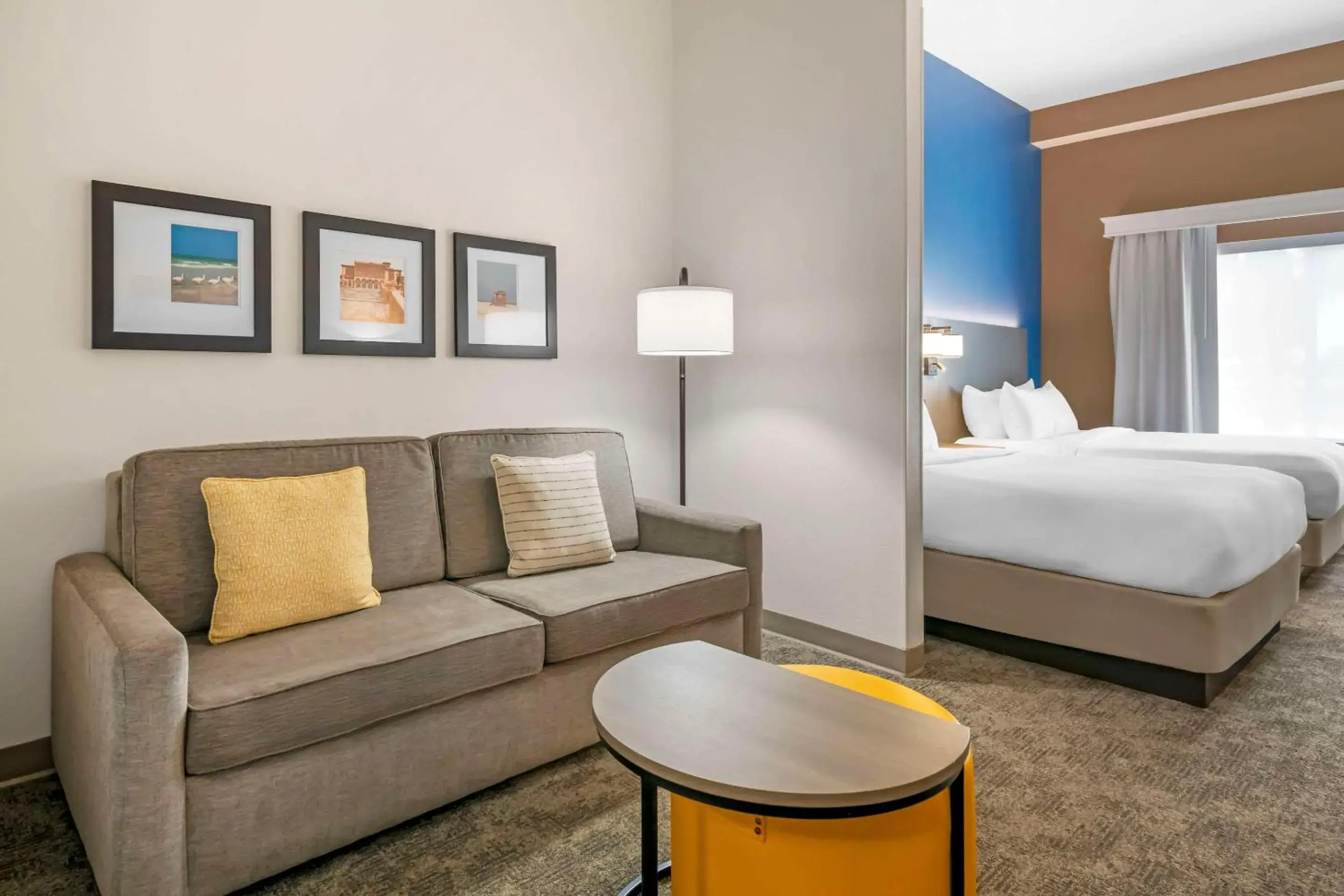 Queen Suite - Non-Smoking in Comfort Suites Sarasota-Siesta Key Queen Suite - Non-Smoking in Comfort Suites Sarasota-Siesta Key