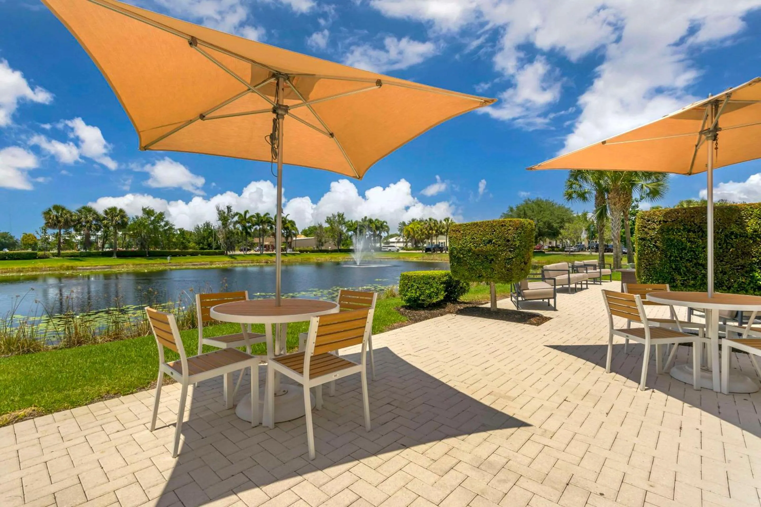 Other in Comfort Suites Sarasota-Siesta Key