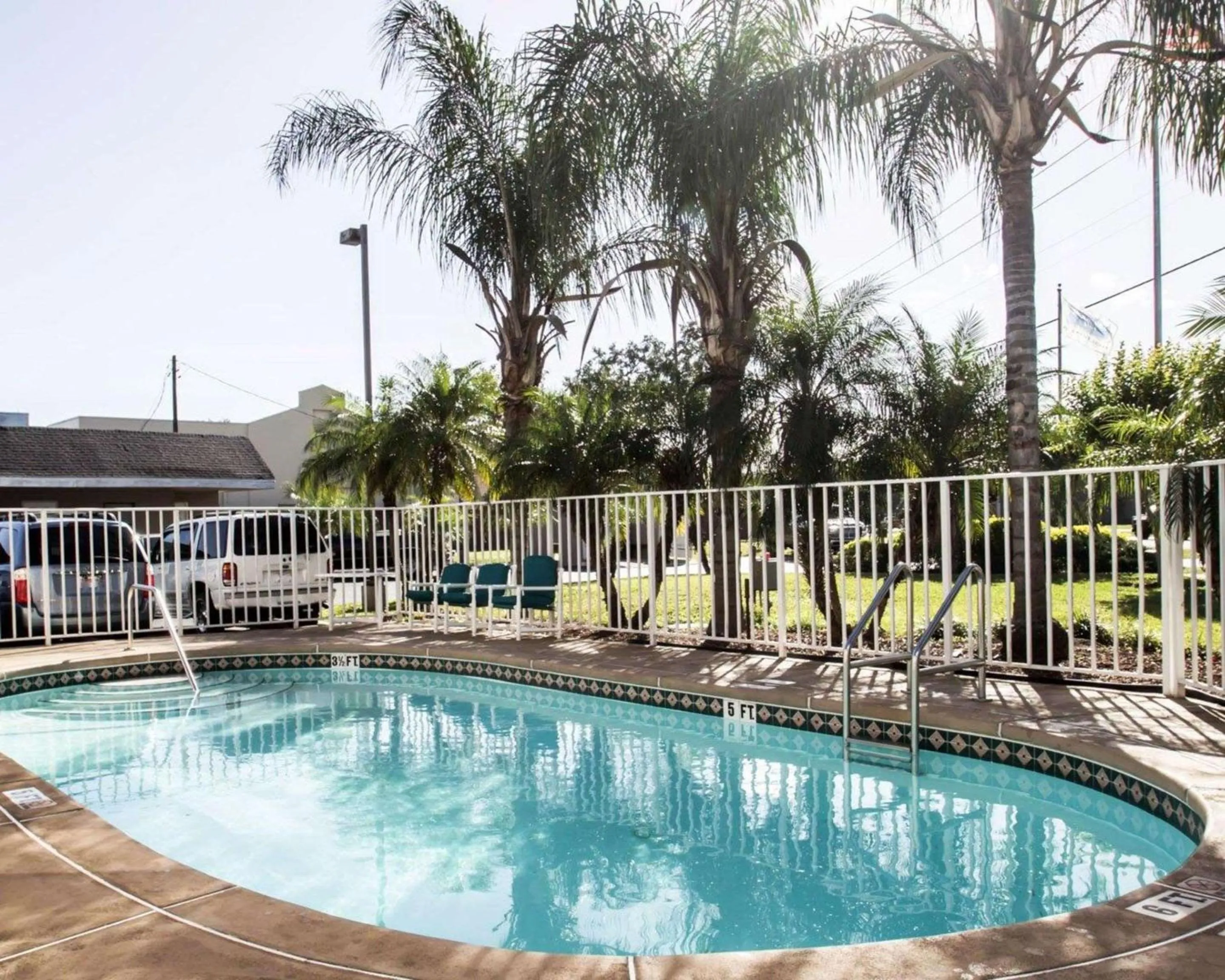 On site in Rodeway Inn Apopka South