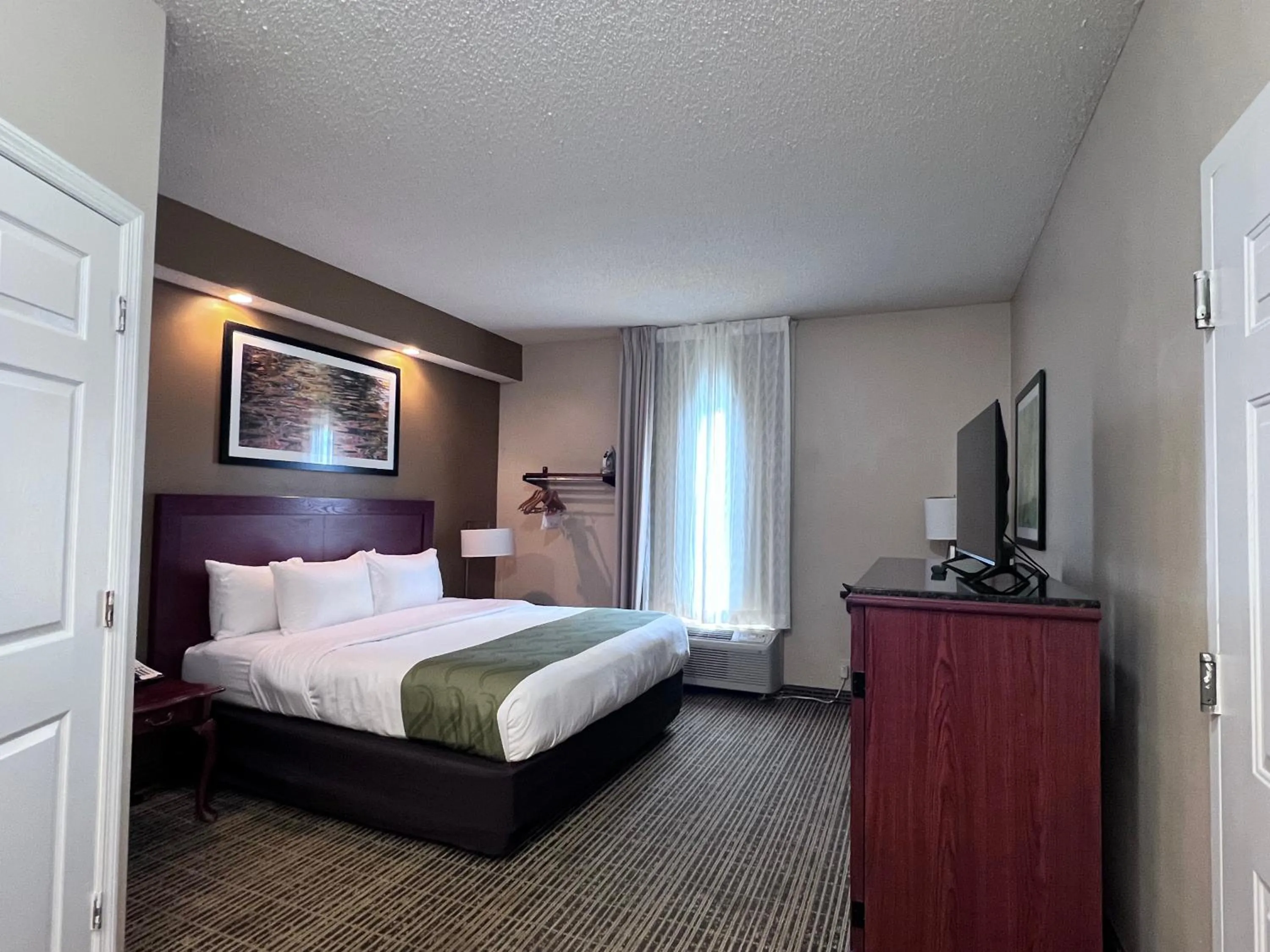 Bedroom, Bed in Quality Inn Palm Bay - Melbourne I-95