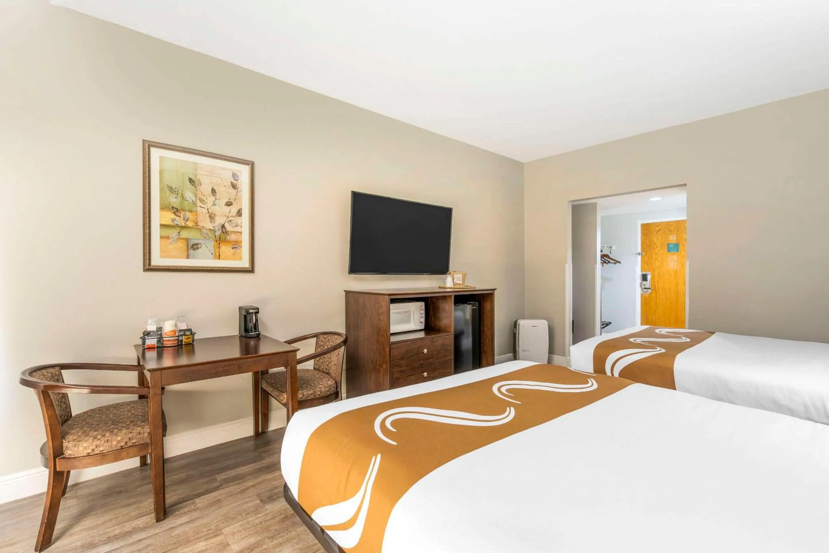 Bedroom in Quality Inn Conference Center at Citrus Hills