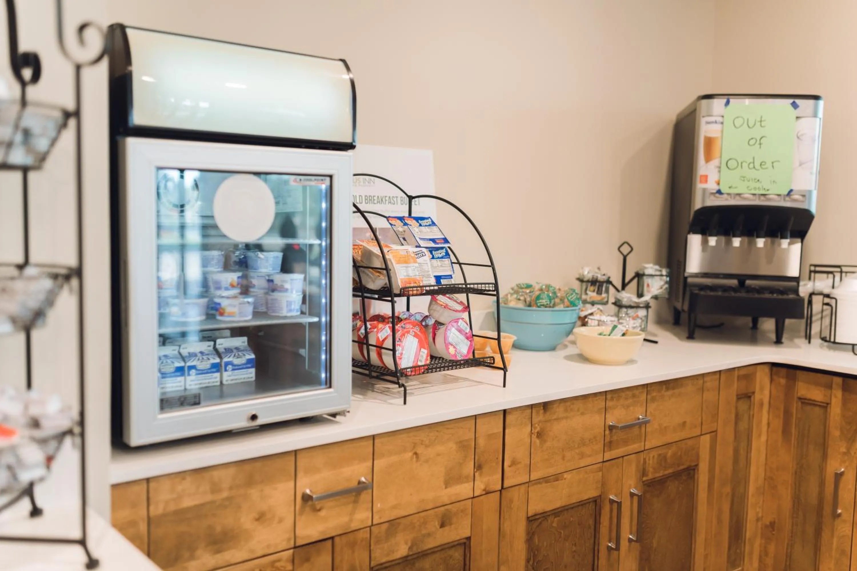 Breakfast in Equus Inn I75