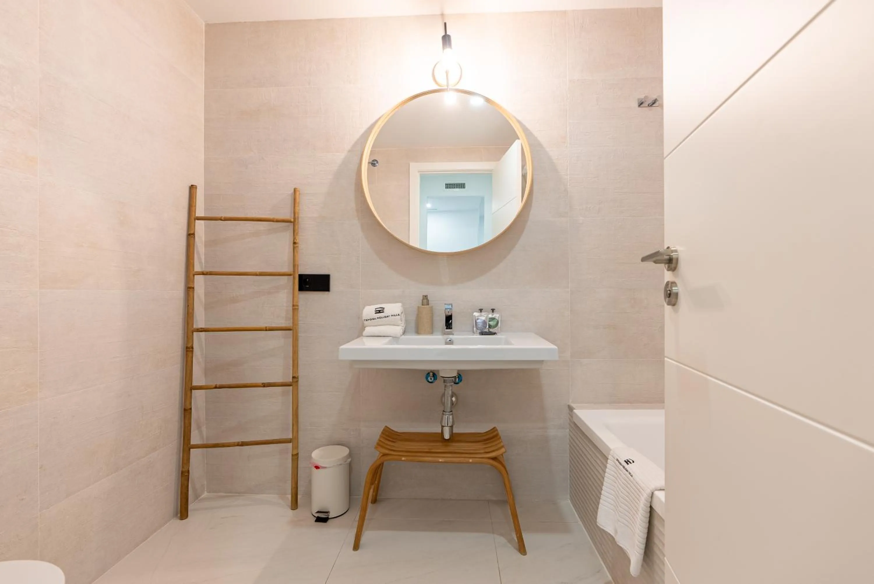 Estepona Holiday Hills