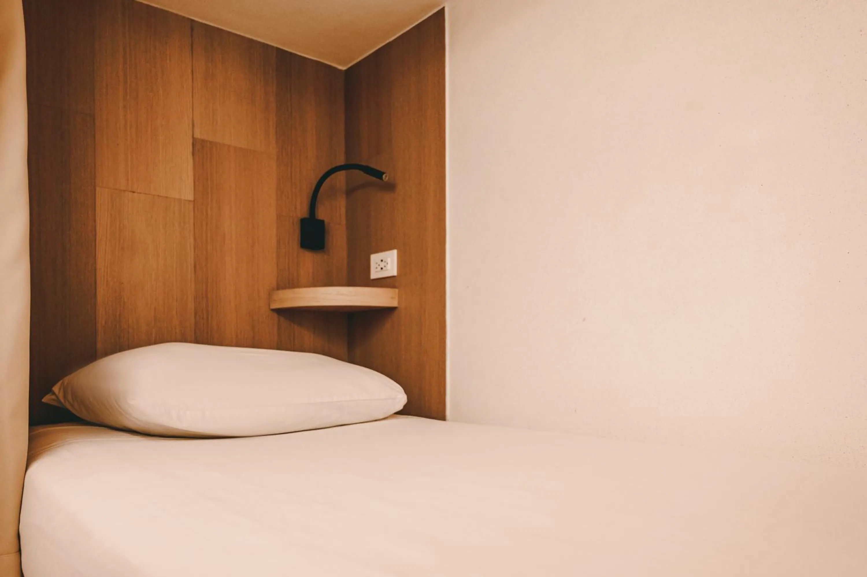 Bed in Mayan Monkey Tulum - Social Hotel