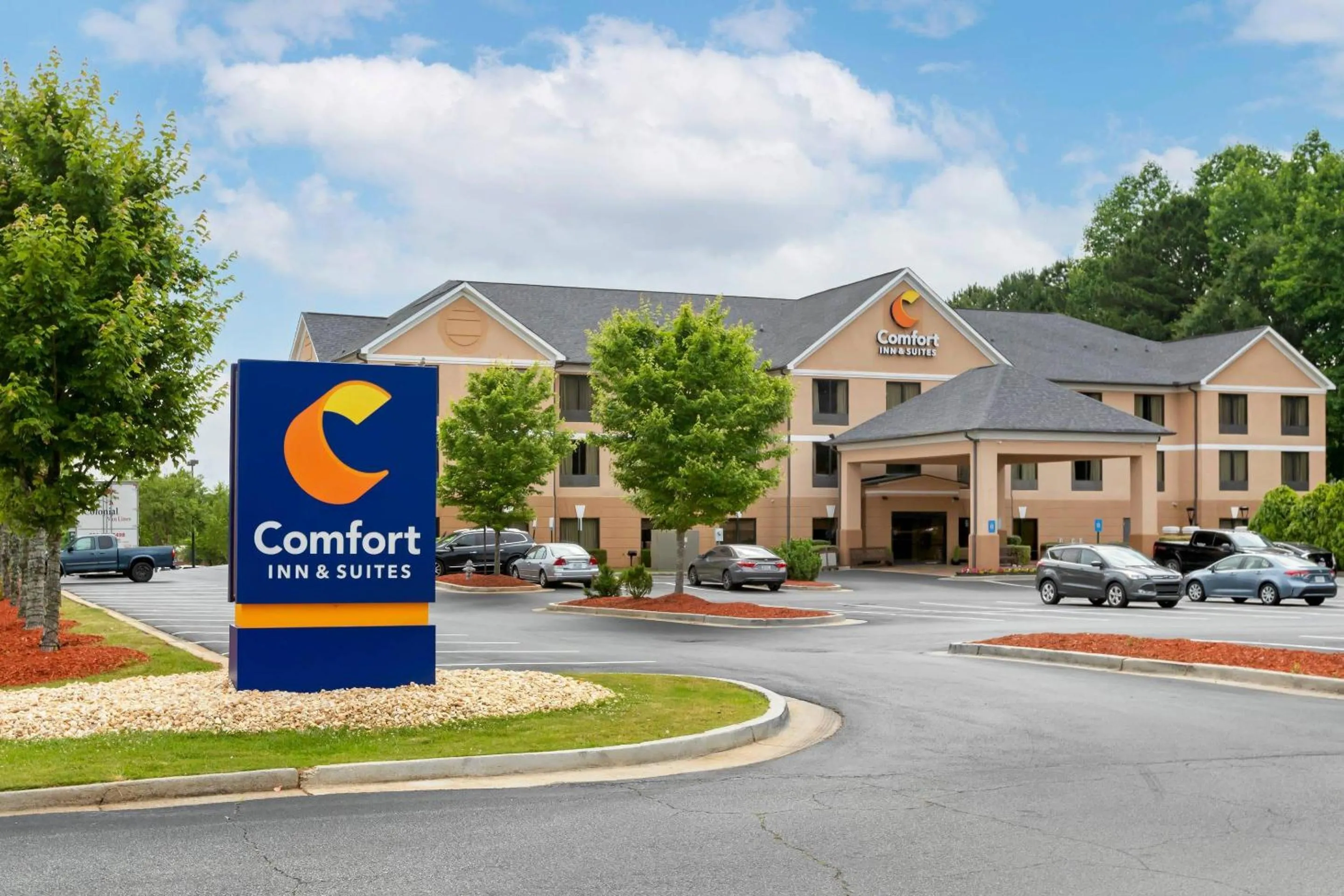 Property building in Comfort Inn & Suites Peachtree Corners - Norcross