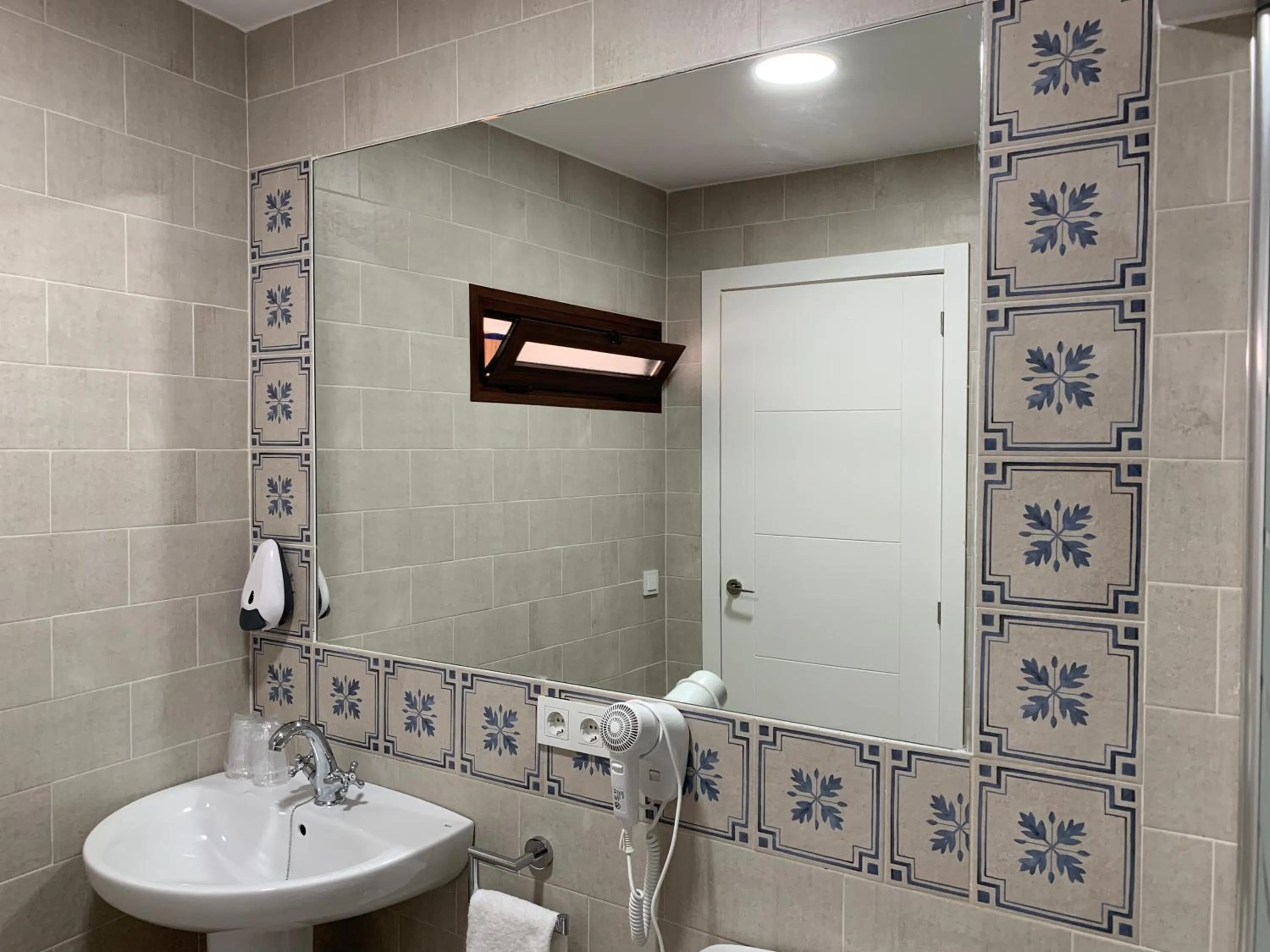 Decorative detail in Belmonte Rooms