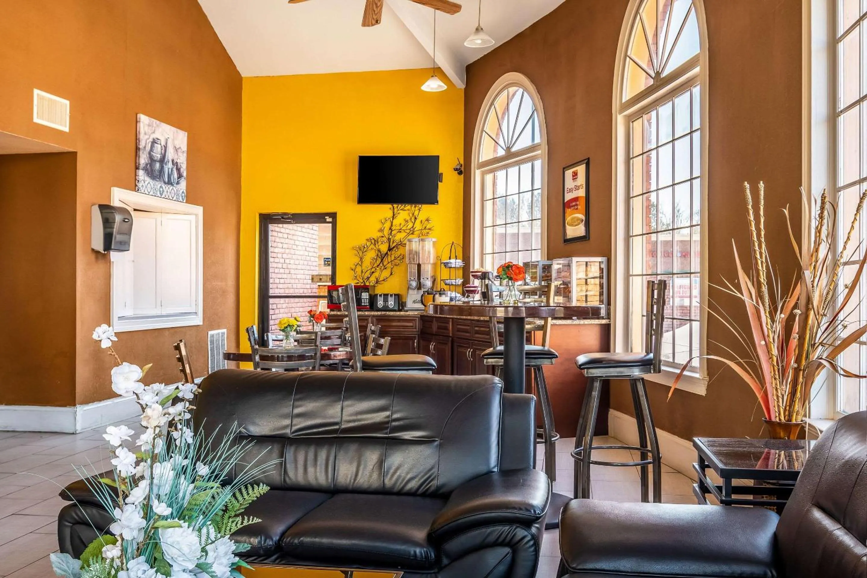 Lobby or reception in Econo Lodge Acworth East