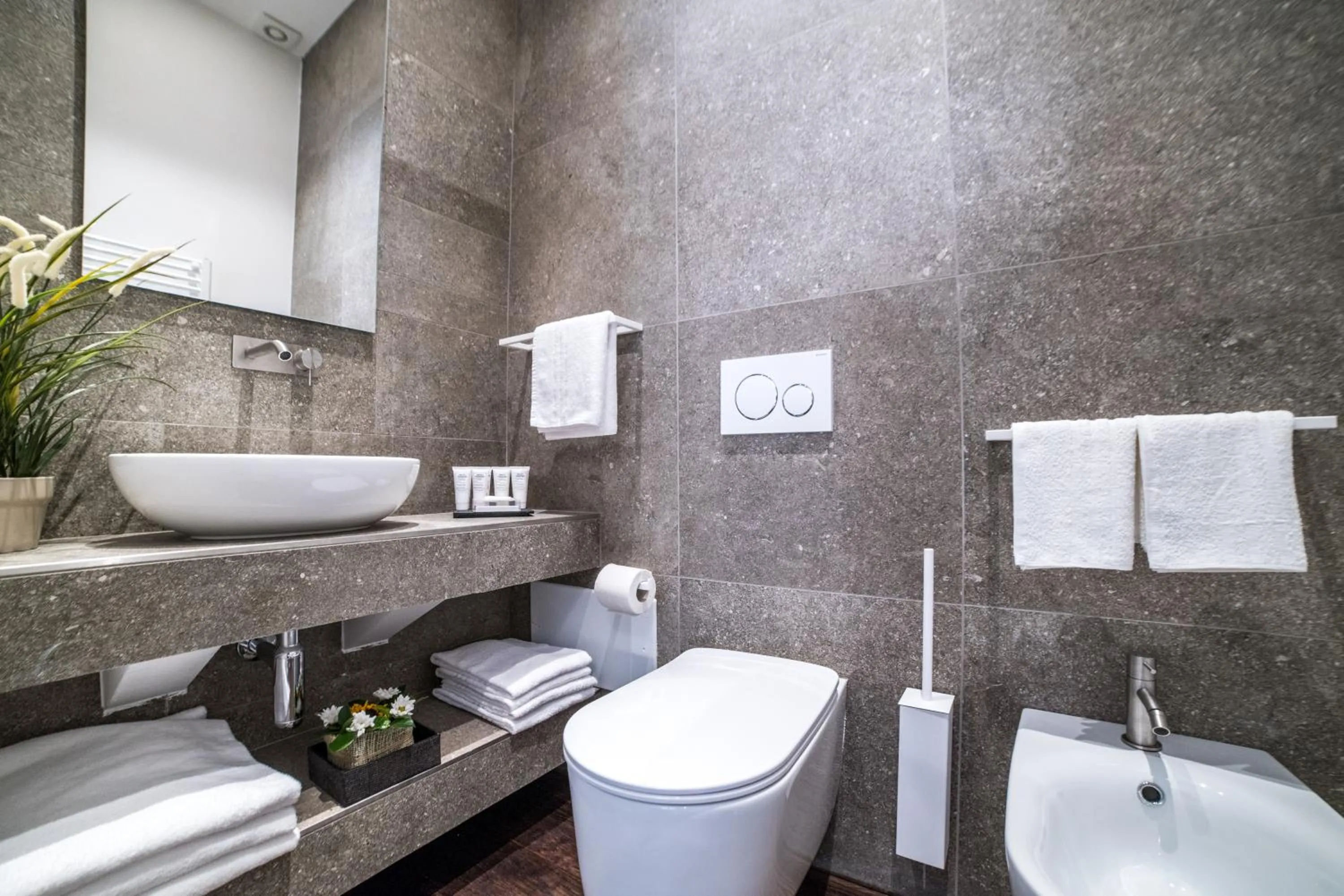 Shower in Youroom Carrozze