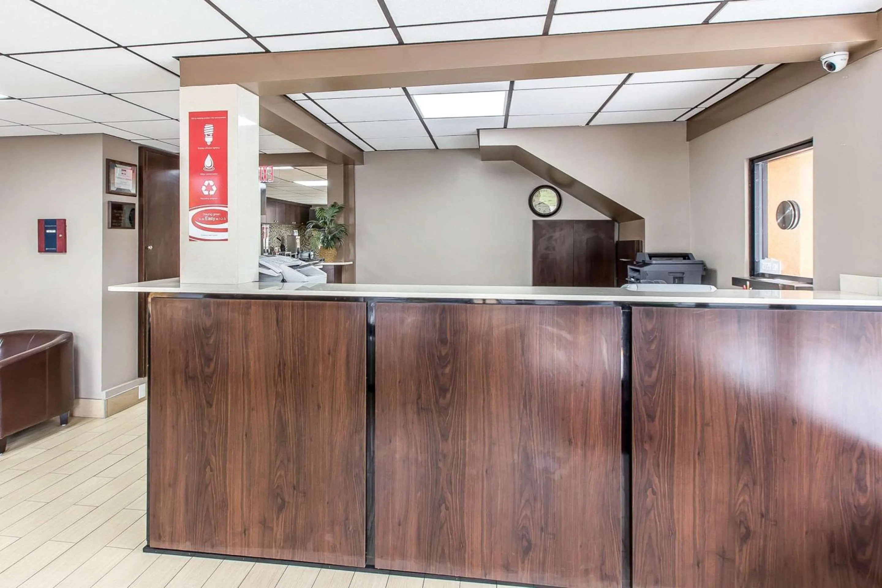 Lobby or reception in Econo Lodge Savannah Midtown
