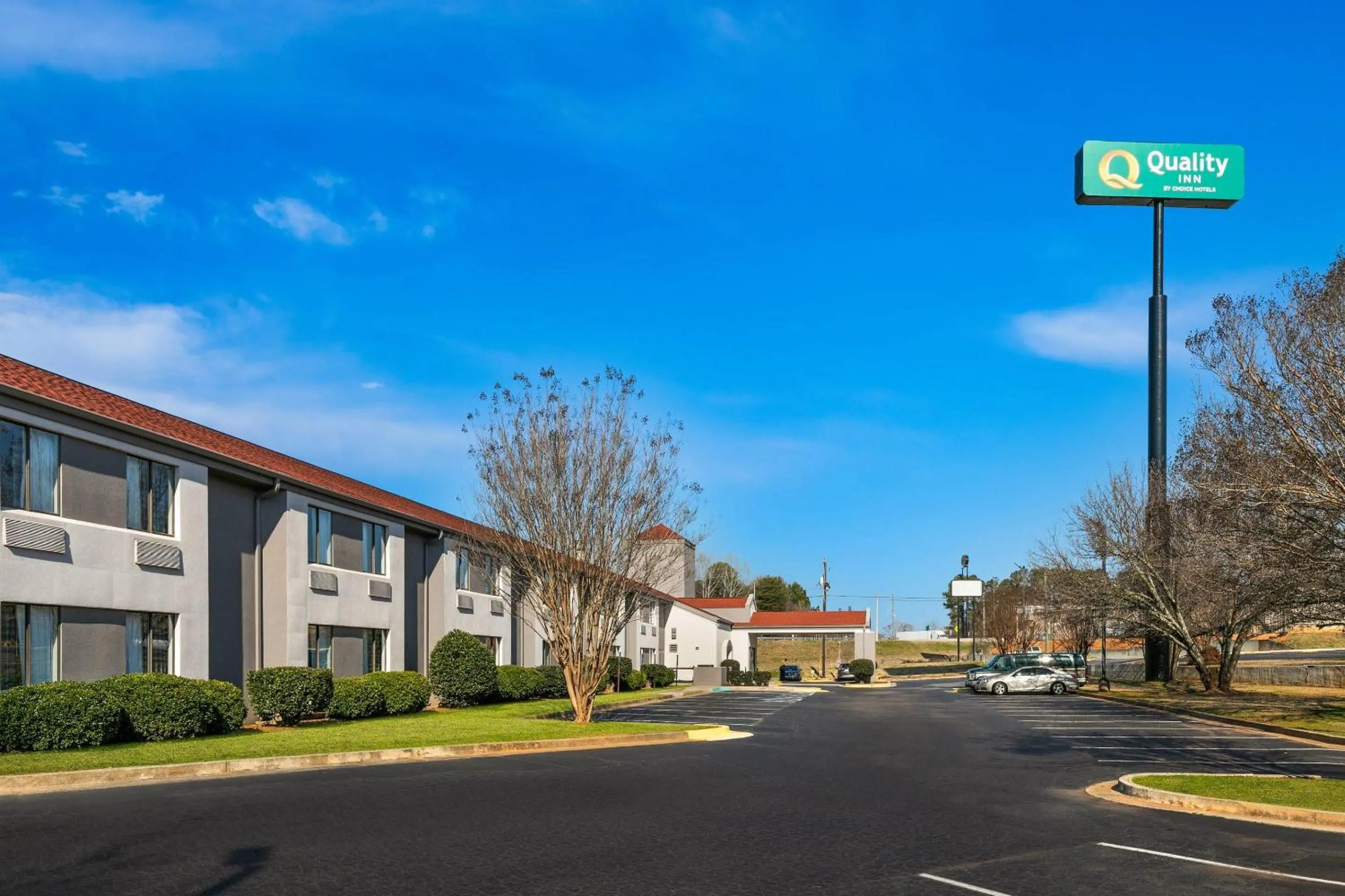 Property building in Quality Inn