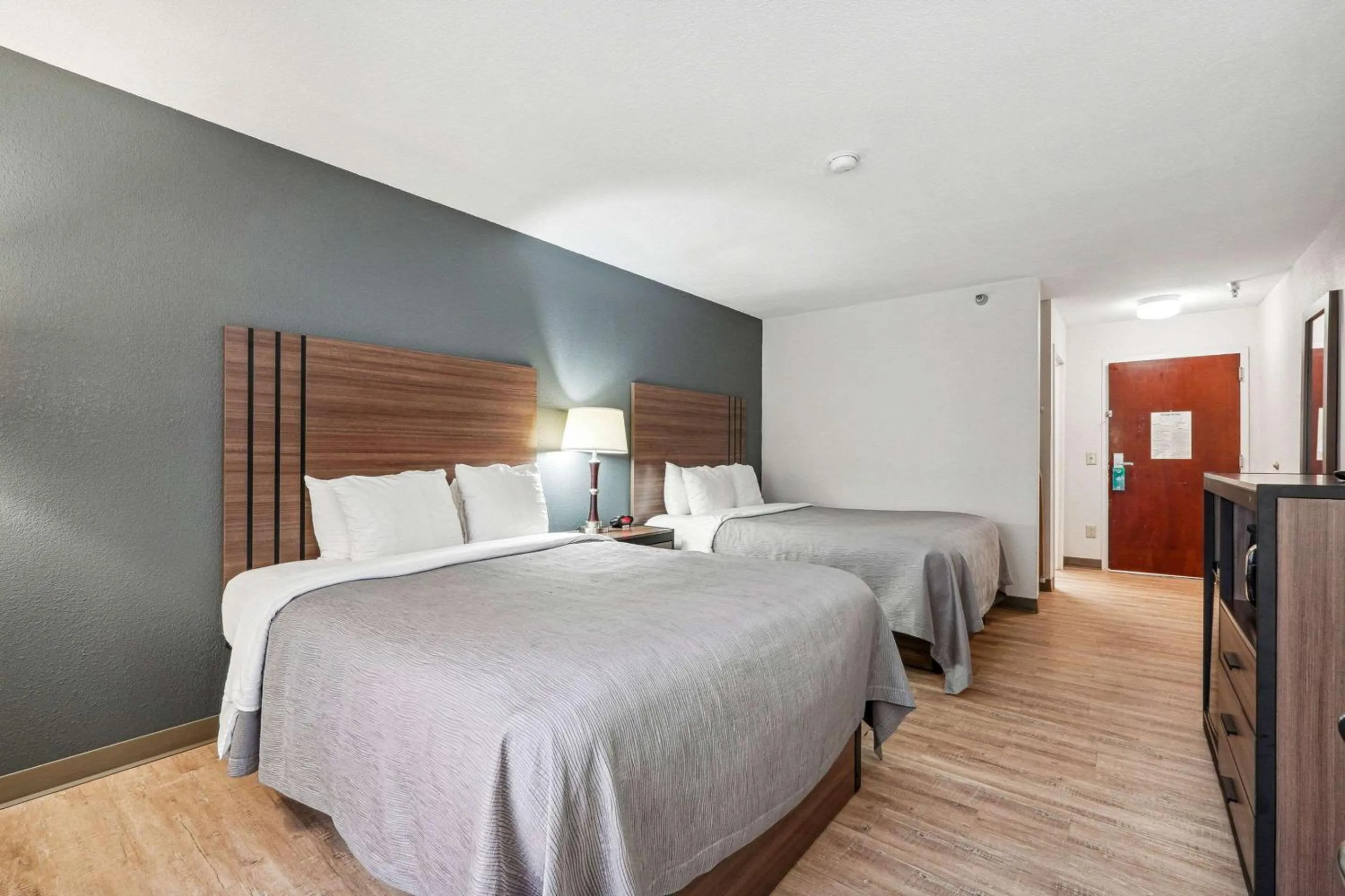 Bedroom, Bed in Quality Inn & Suites Dawsonville