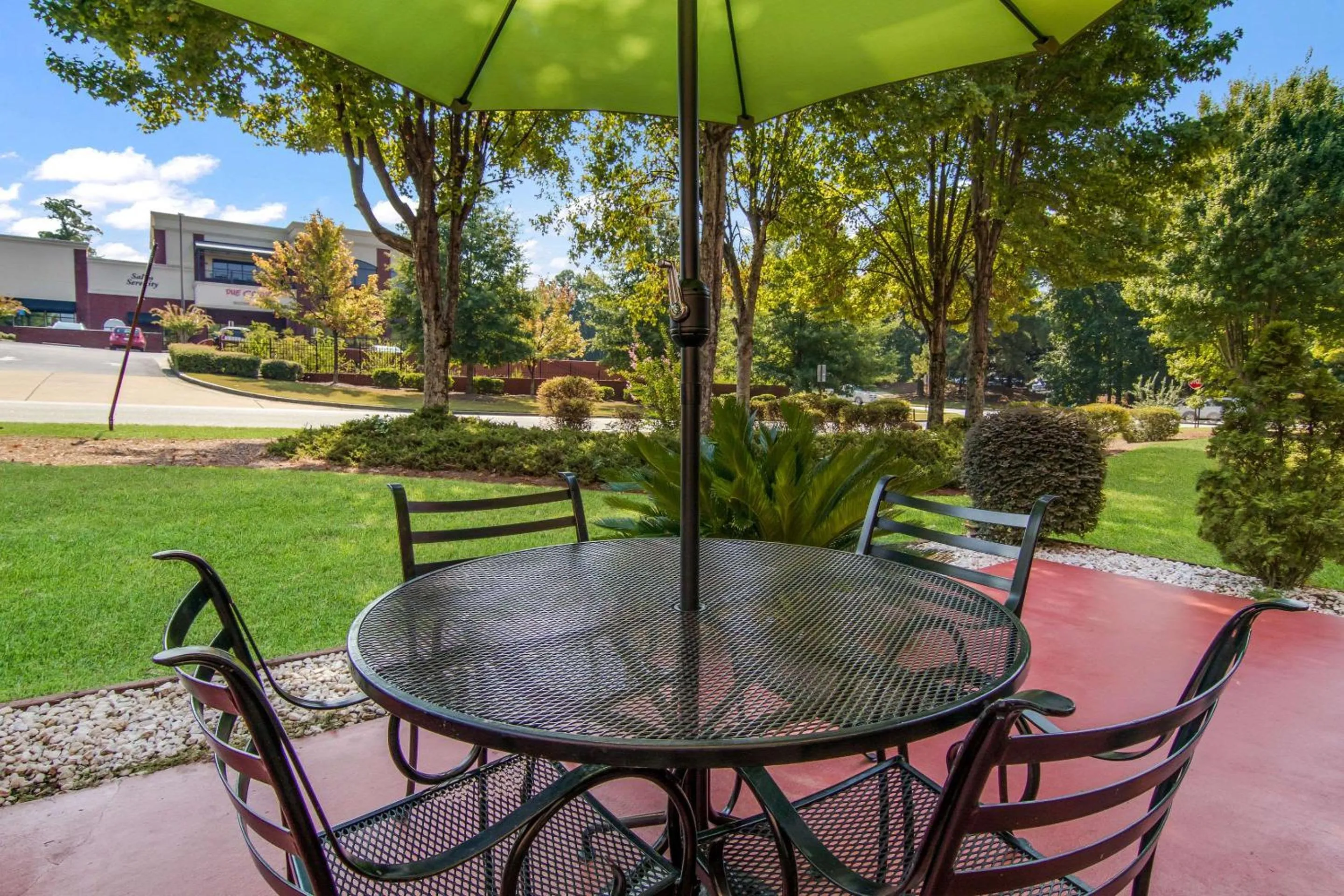 Patio in Sleep Inn Peachtree City - Atlanta