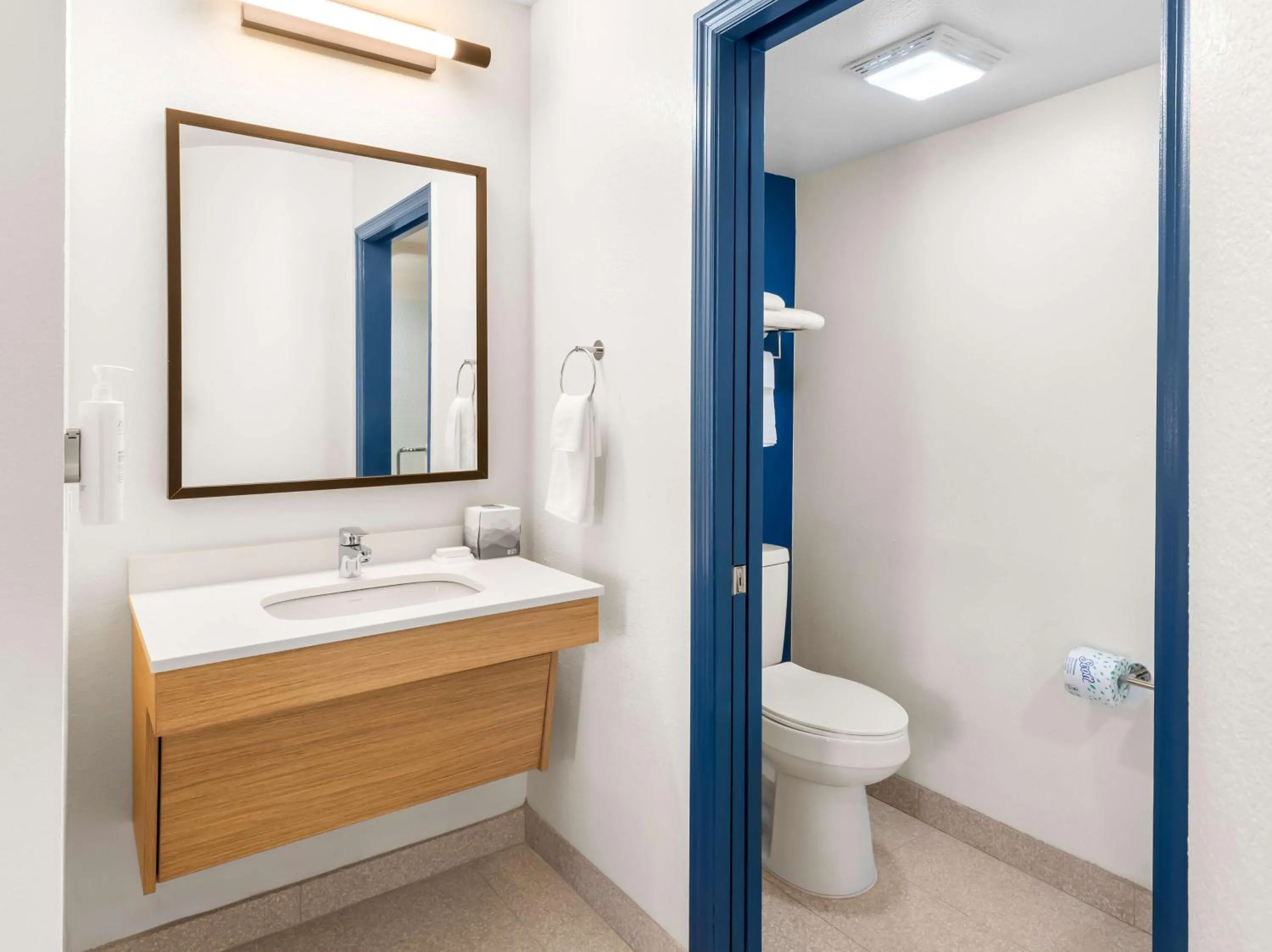 Bathroom in Spark by Hilton Augusta